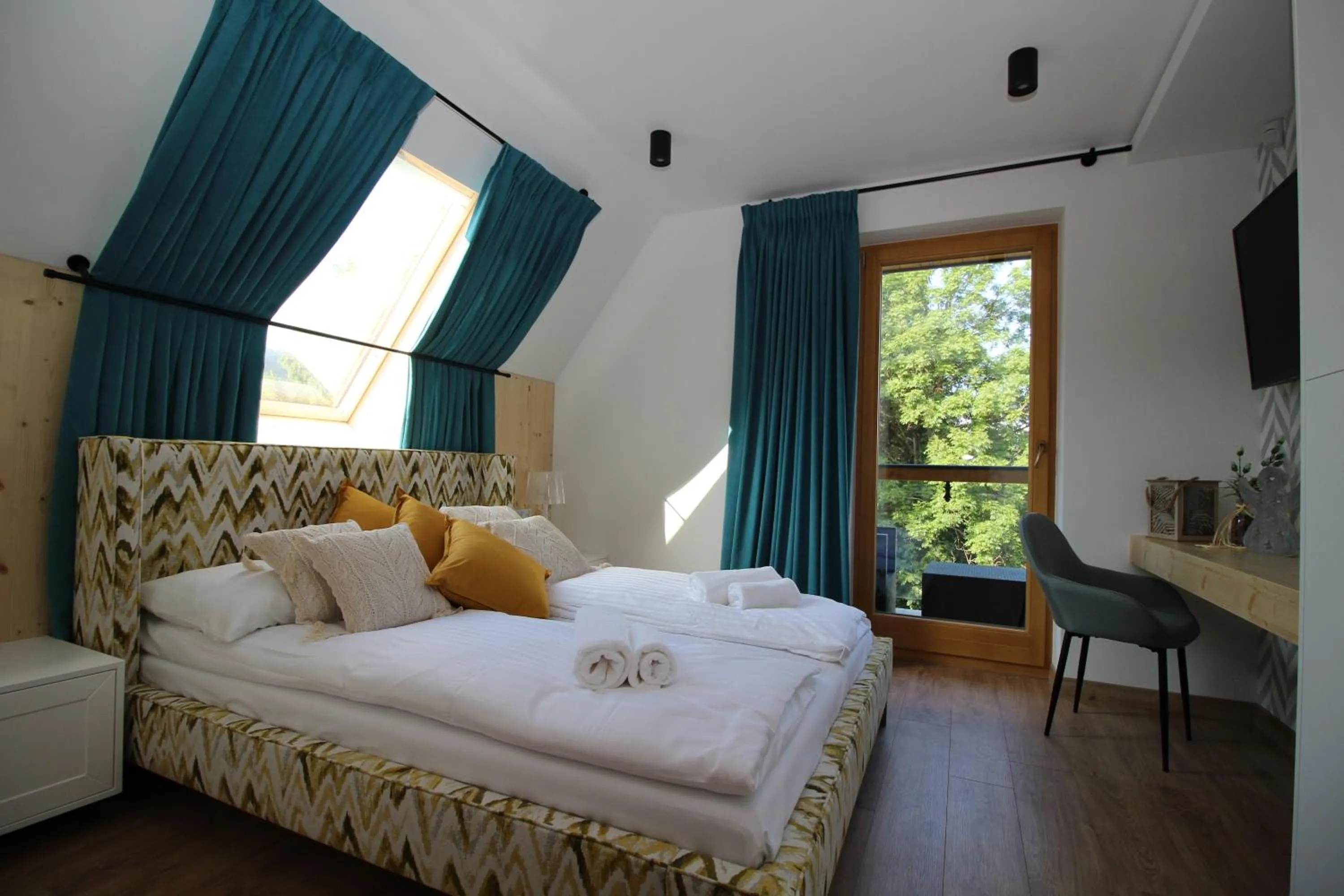 Bedroom, Bed in Rezydencja Sobiczkowa Apartamenty