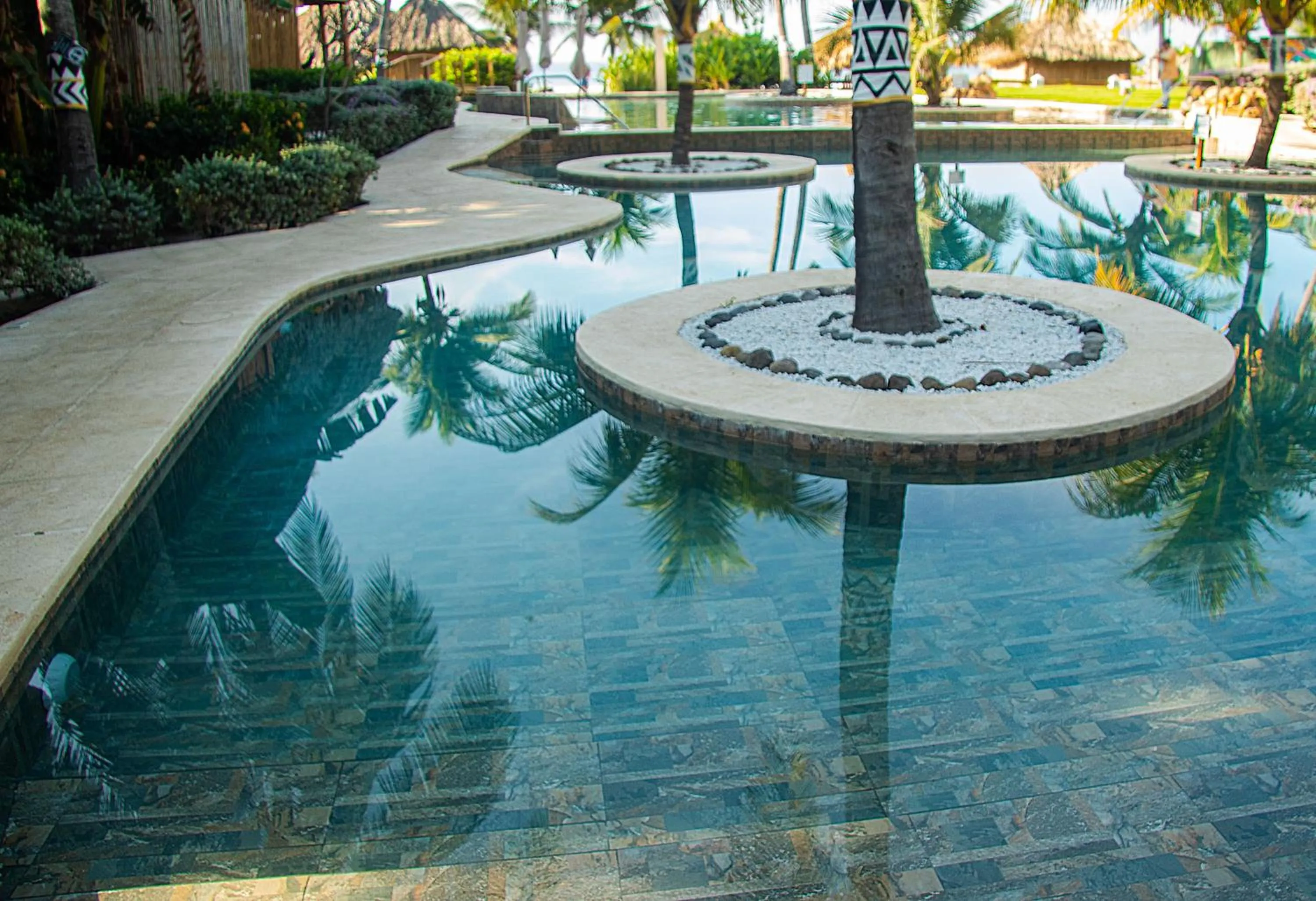 Pool view in Hotel Tortuga Village