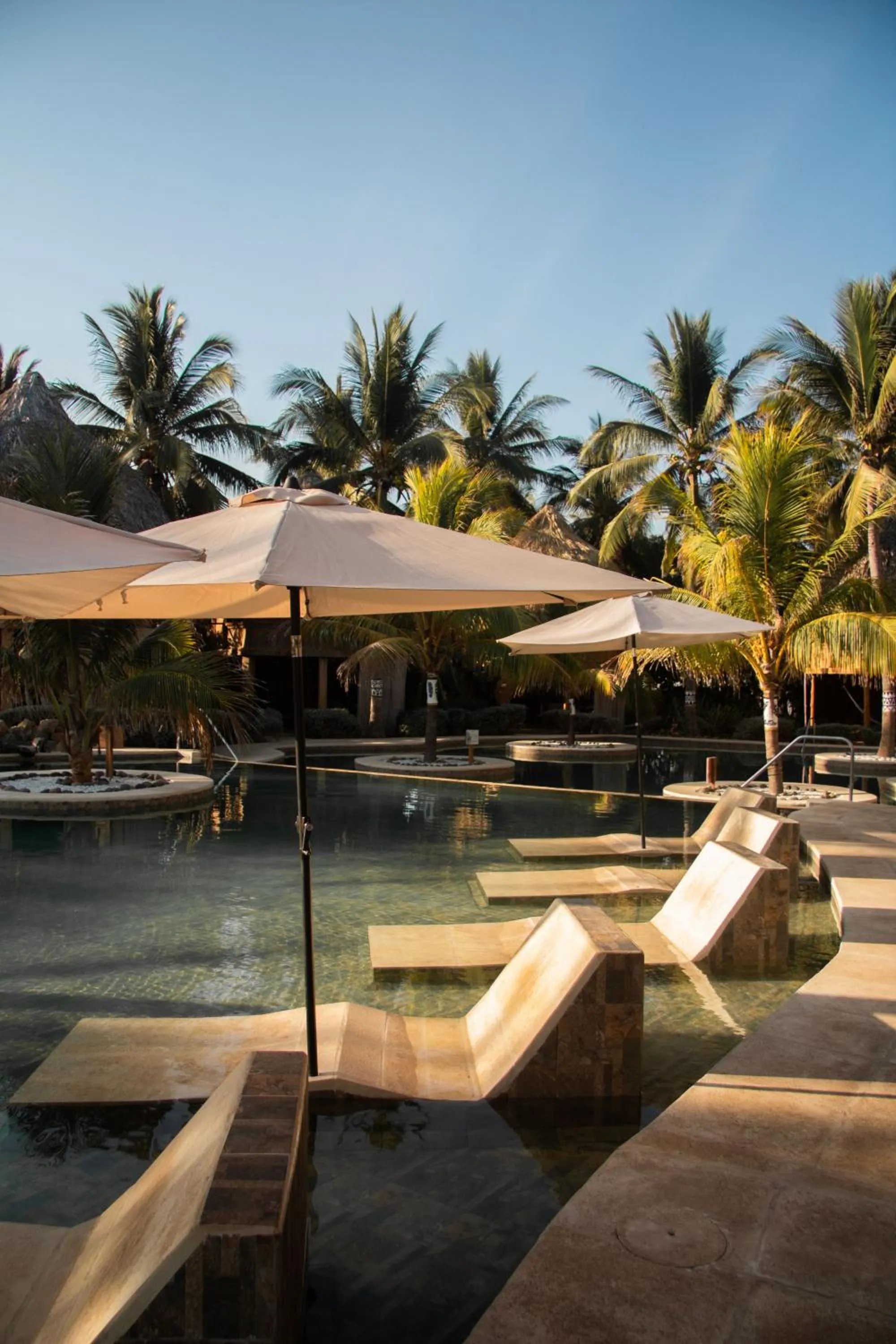 Pool view in Hotel Tortuga Village