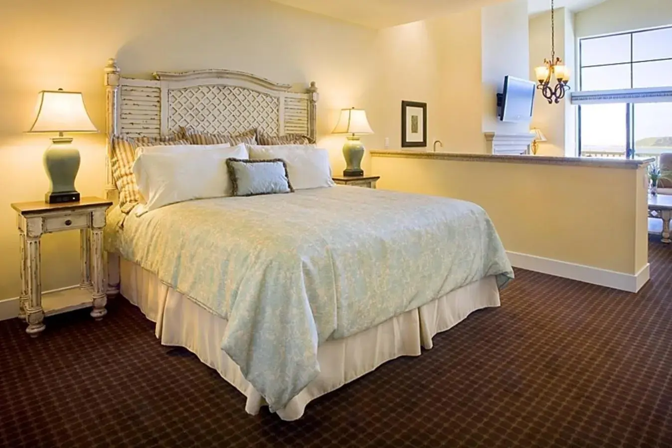 Bedroom, Bed in Oceano Hotel and Spa Half Moon Bay Harbor Bedroom, Bed in Oceano Hotel and Spa Half Moon Bay Harbor