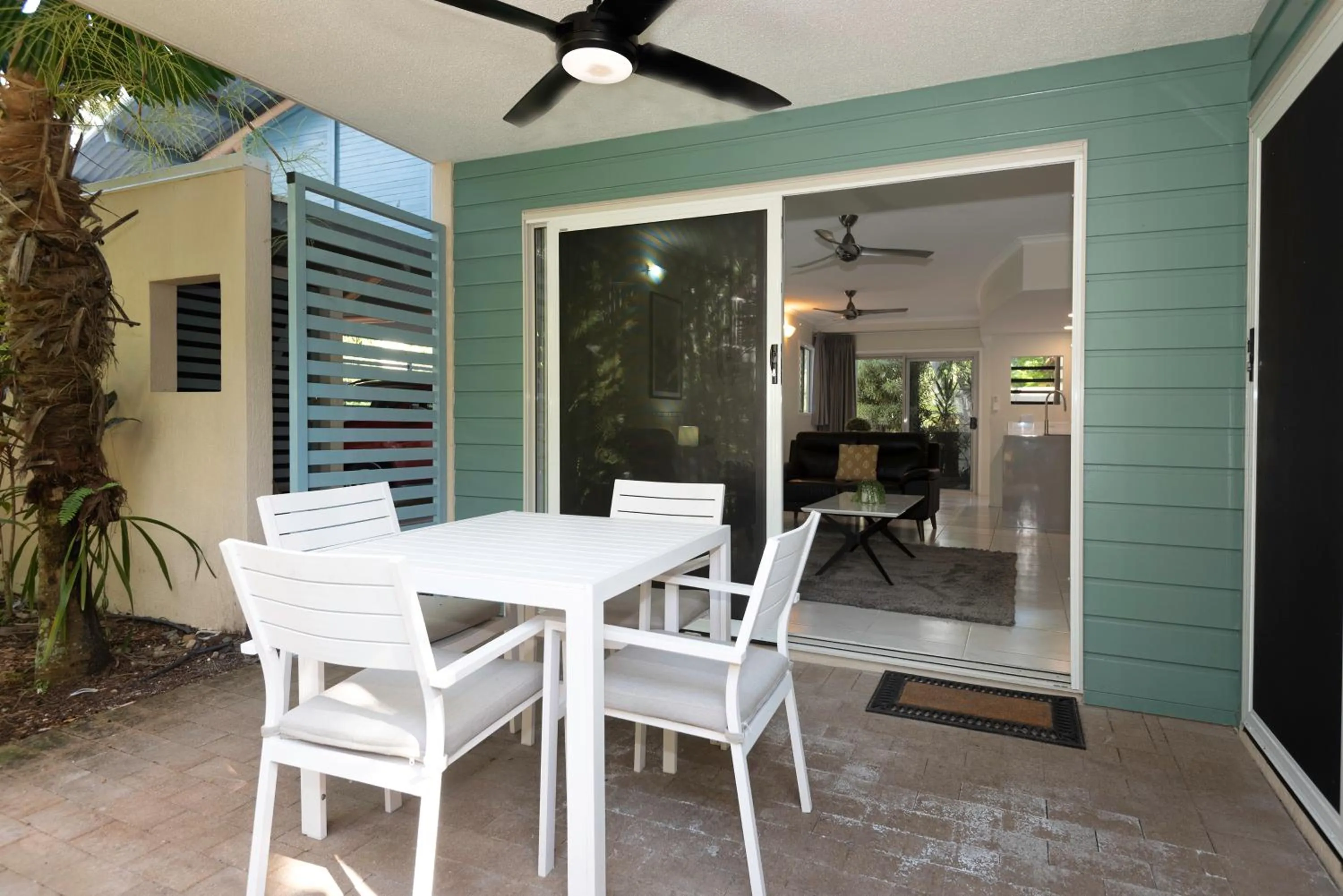 Patio in Marlin Cove Holiday Resort