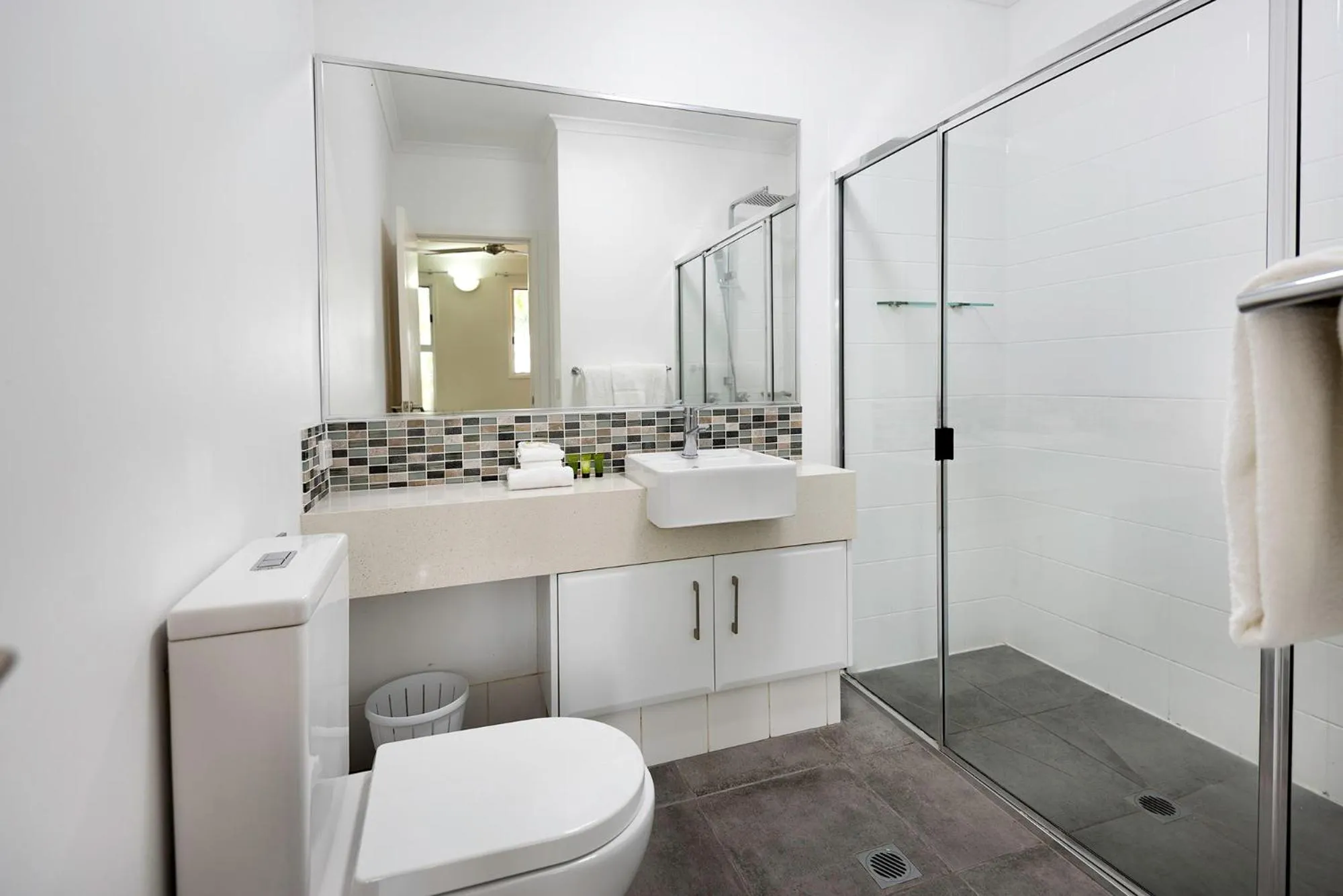 Bathroom in Marlin Cove Holiday Resort