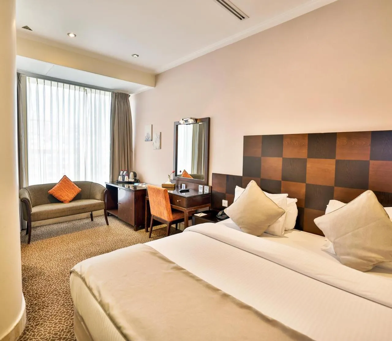 Photo of the whole room, Bed in Ayass Hotel