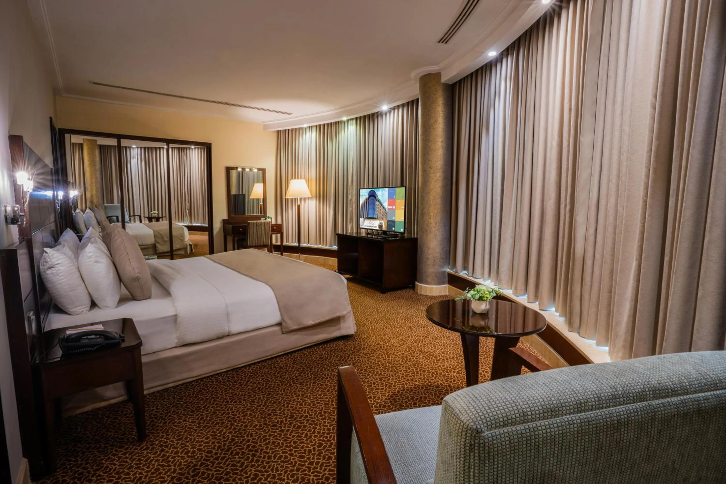 Photo of the whole room, Bed in Ayass Hotel