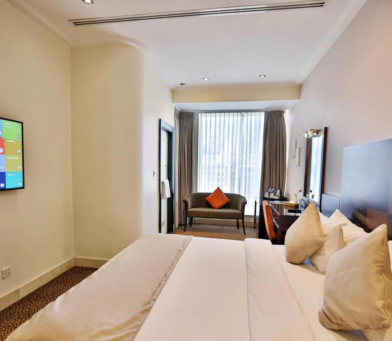 Photo of the whole room, Bed in Ayass Hotel