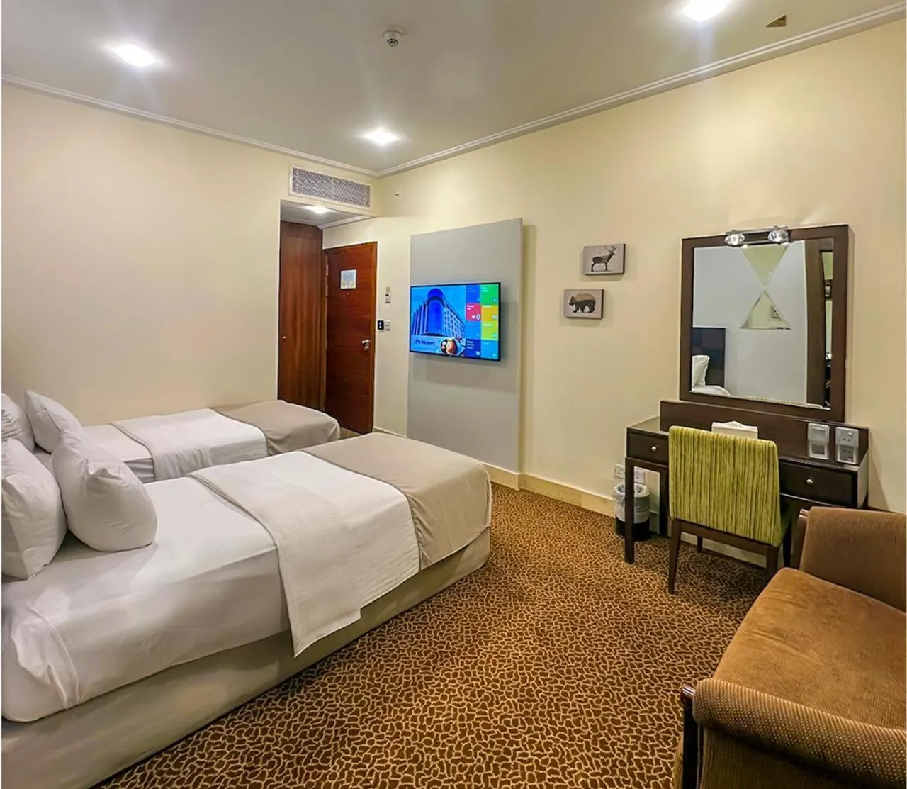 Photo of the whole room, Bed in Ayass Hotel