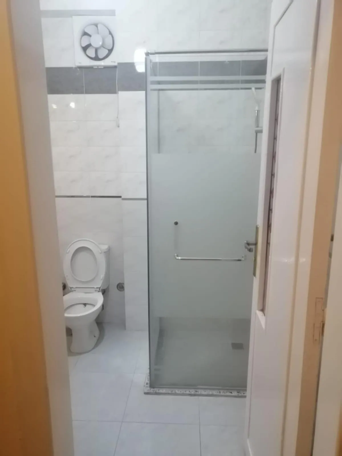 Toilet in Royal City Hotel