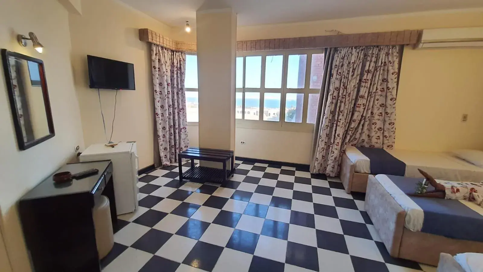 Standard Triple Room in Royal City Hotel Standard Triple Room in Royal City Hotel