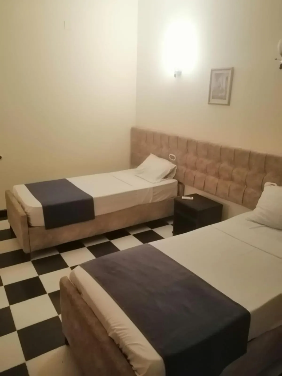 Bedroom, Bed in Royal City Hotel