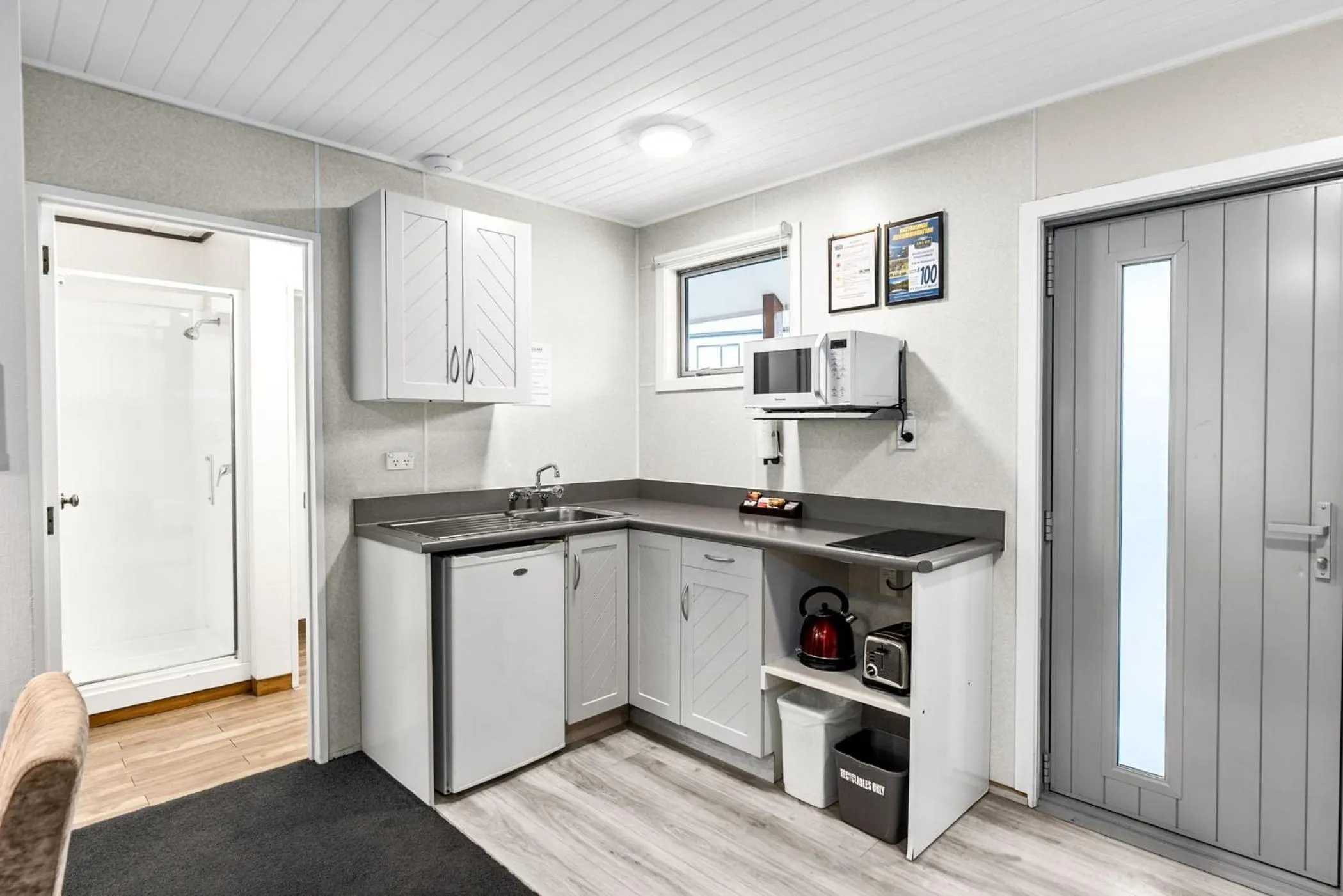 kitchen in ASURE Brookvale Motel