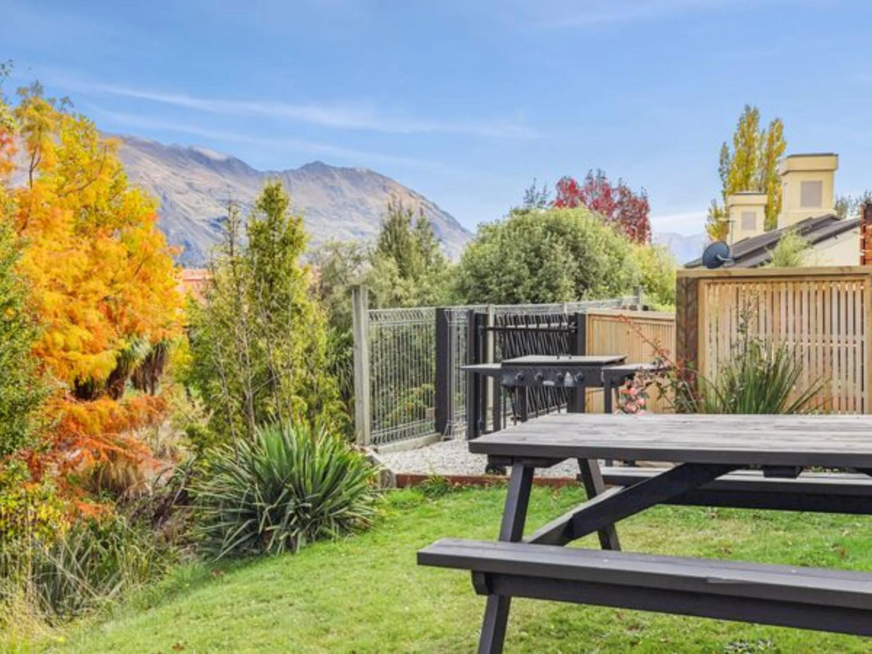 BBQ facilities in ASURE Brookvale Motel