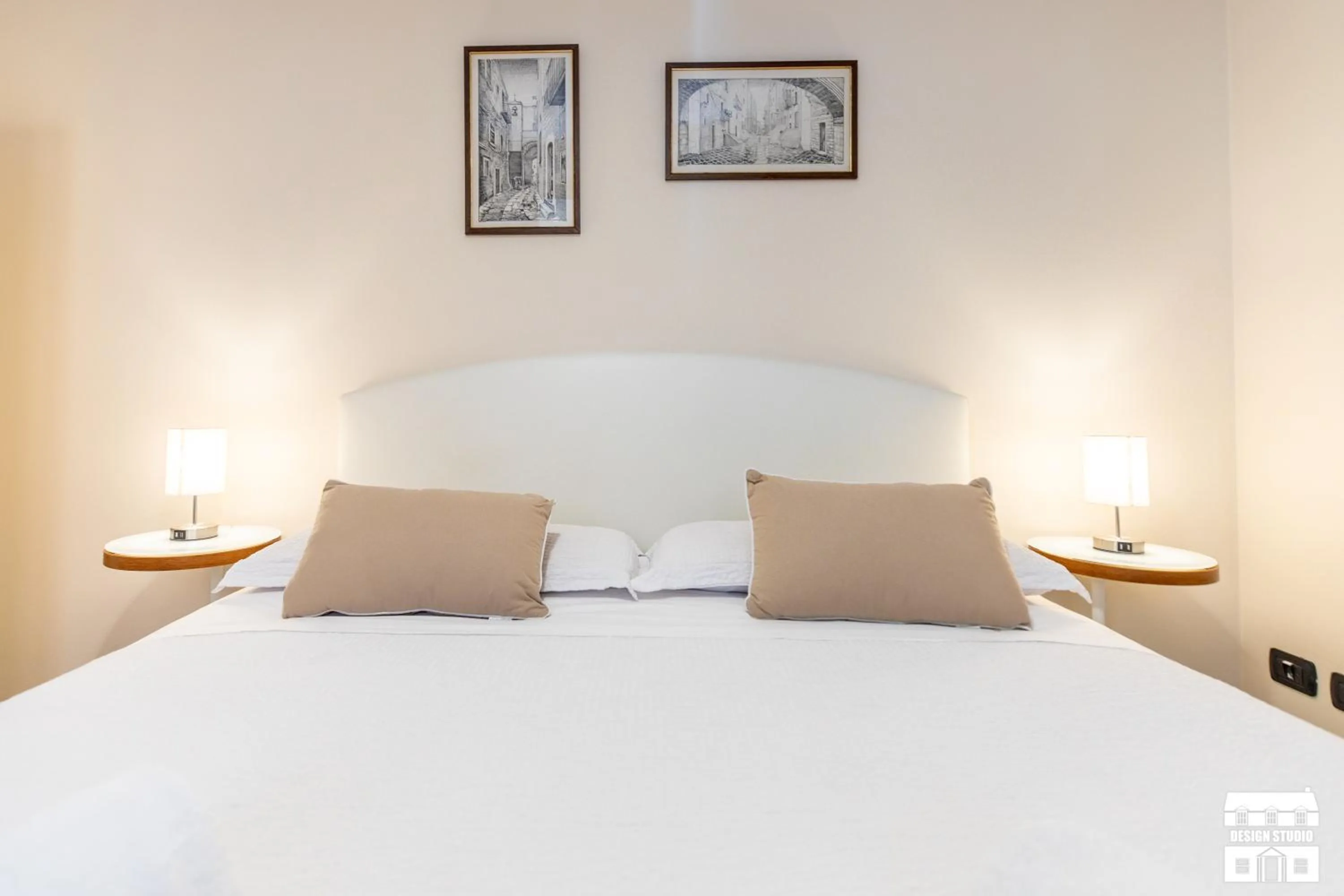 Bed in LA VISTA by Design Studio