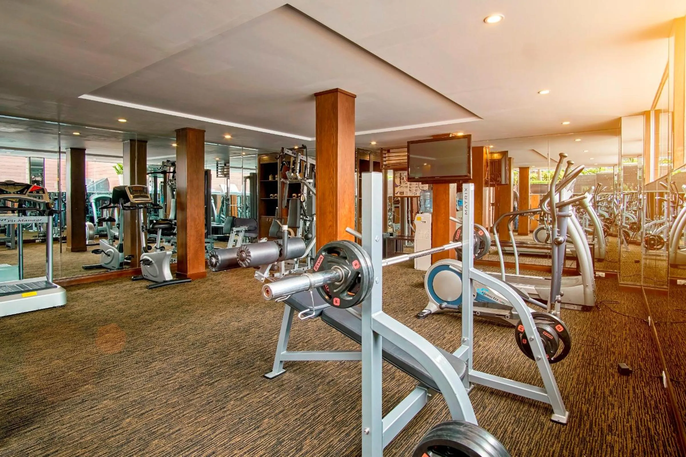 Fitness centre/facilities in Nhat Ha L’Opera Hotel