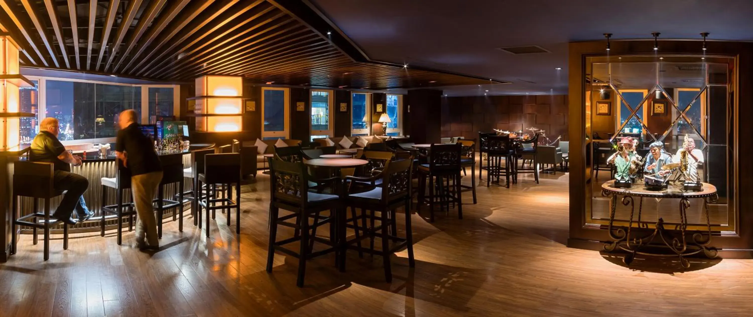 Restaurant/places to eat in Nhat Ha L’Opera Hotel Restaurant/places to eat in Nhat Ha L’Opera Hotel