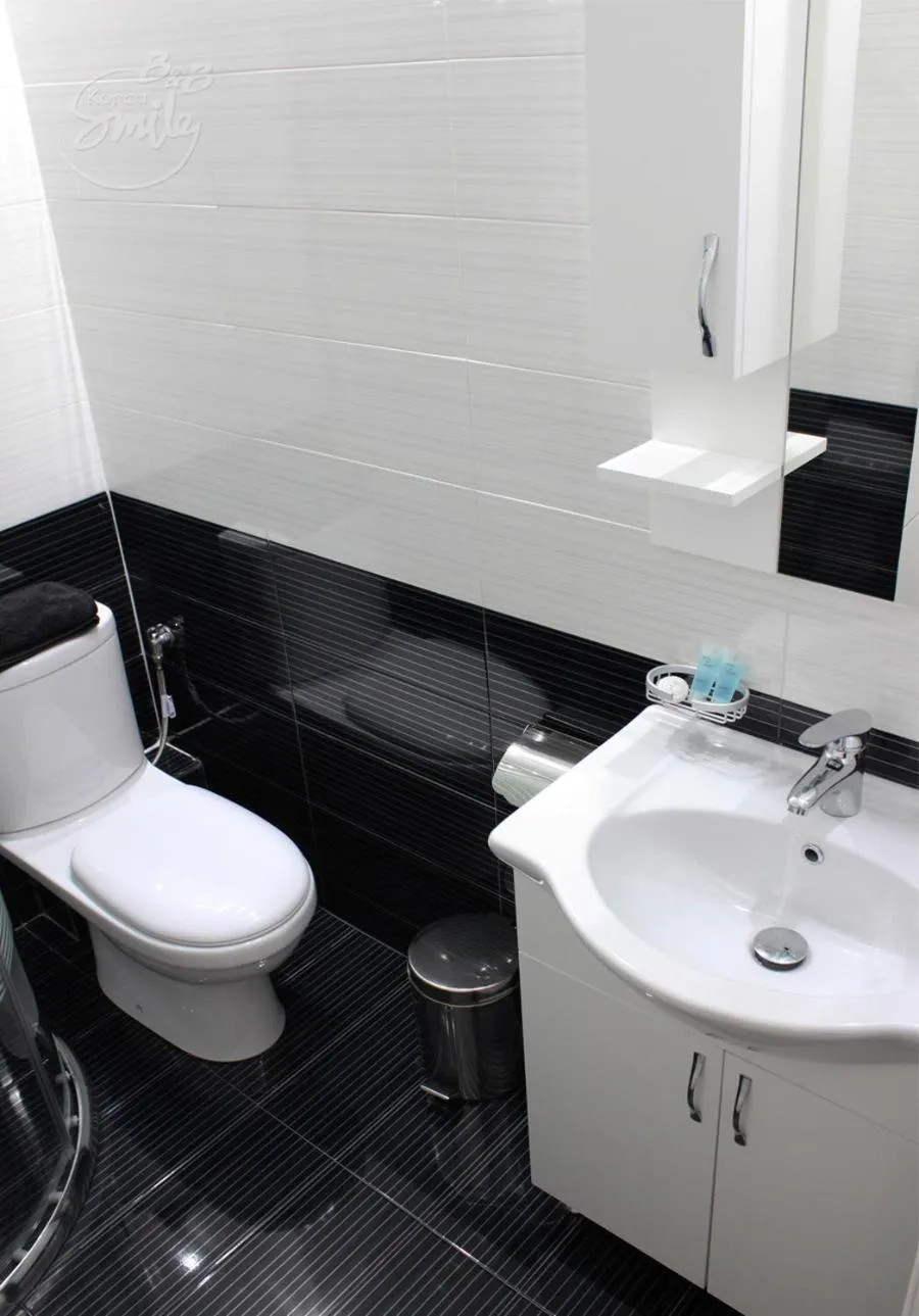 Shower in KorcaSmileHotel