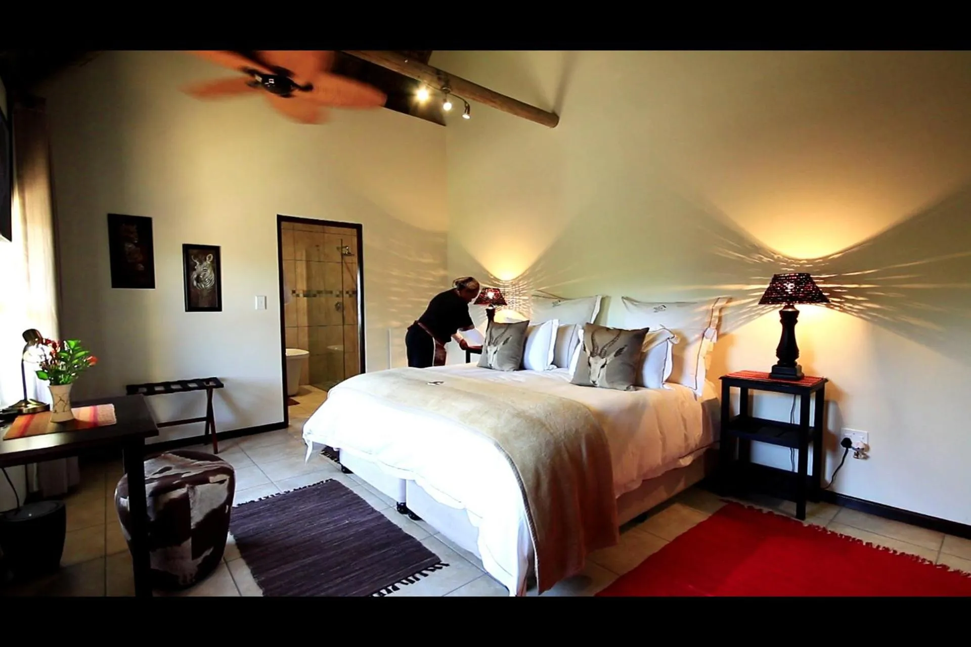 Bed in Blue Hills Lodge