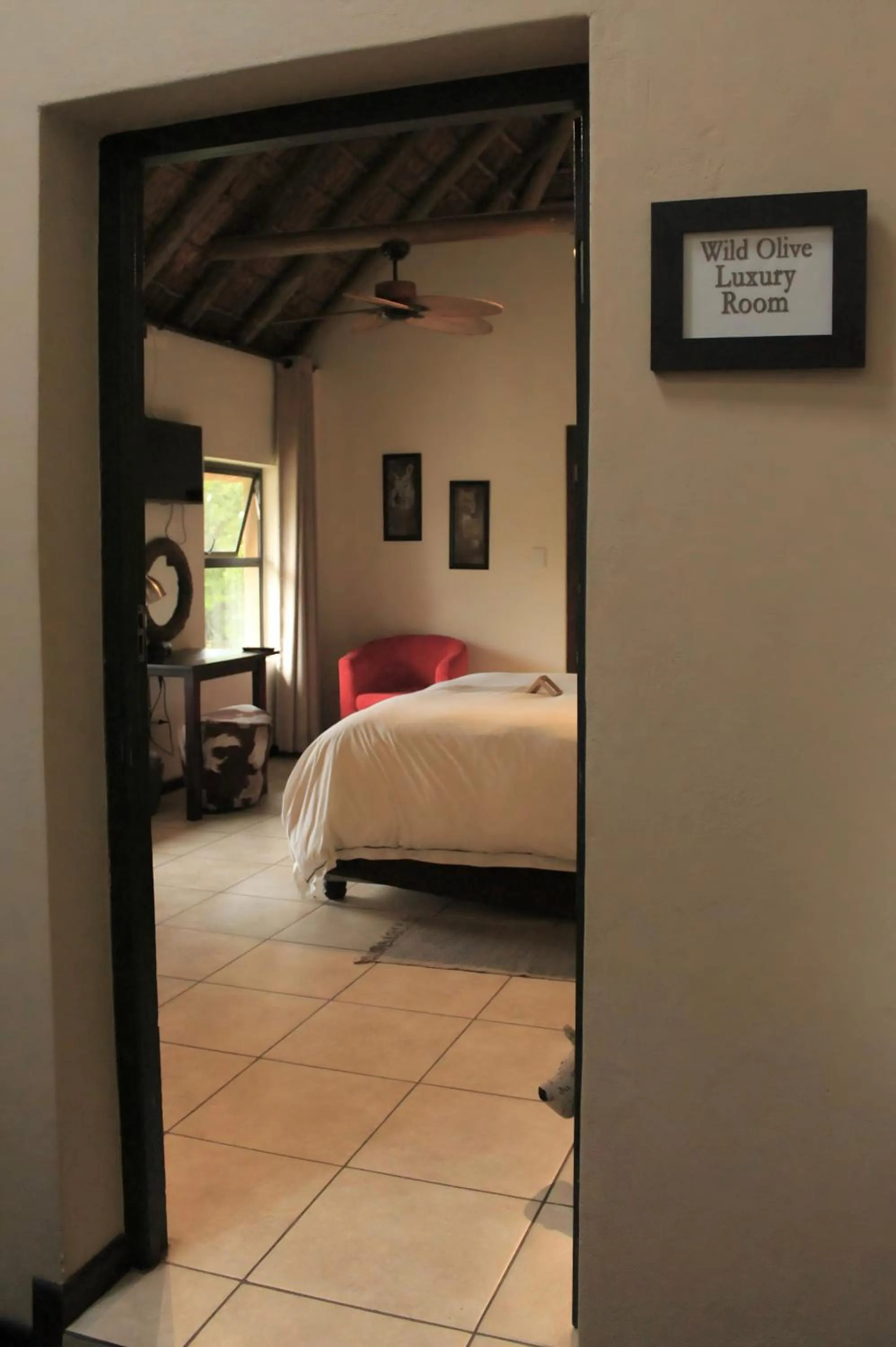 TV and multimedia, Bed in Blue Hills Lodge