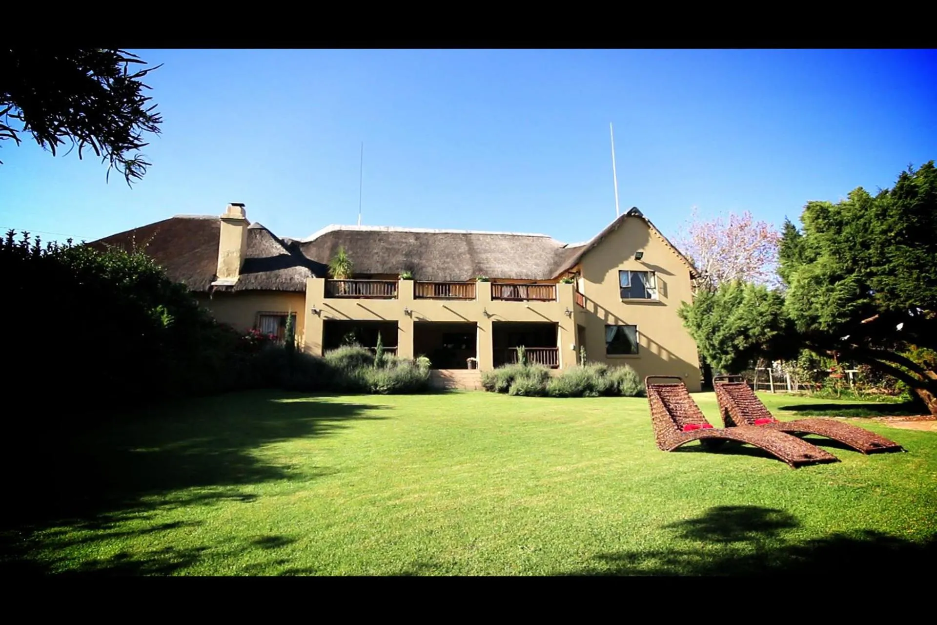 Property building in Blue Hills Lodge
