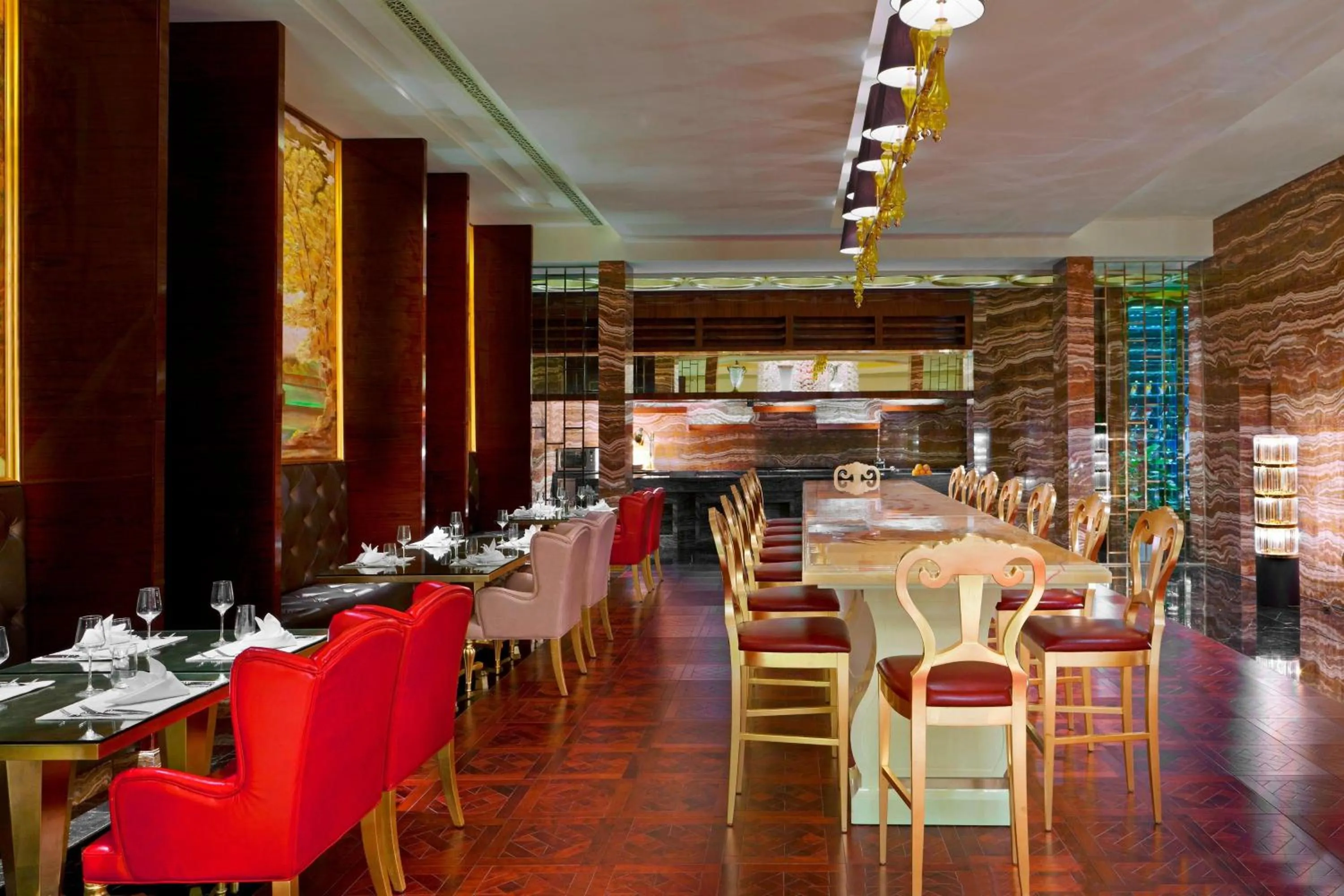 Restaurant/places to eat in Sheraton Chongqing Hotel