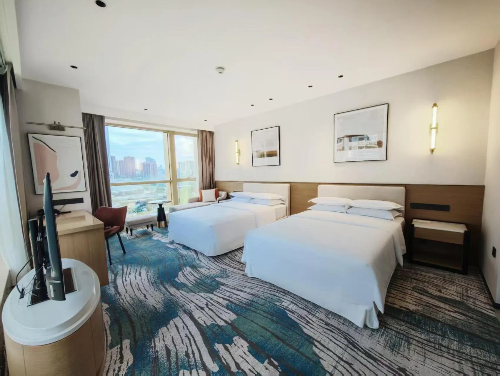 Bed in Sheraton Chongqing Hotel