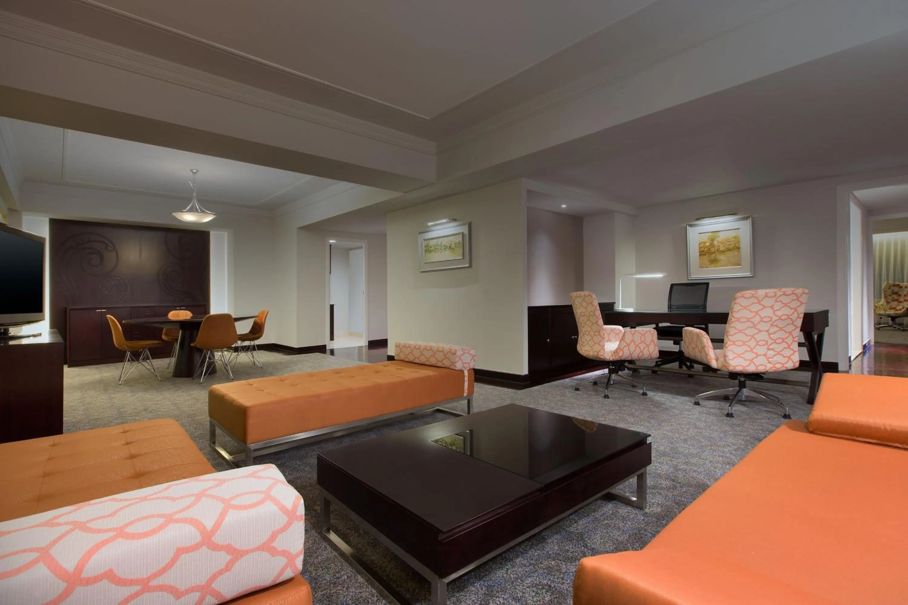 Photo of the whole room in Le Meridien Jakarta