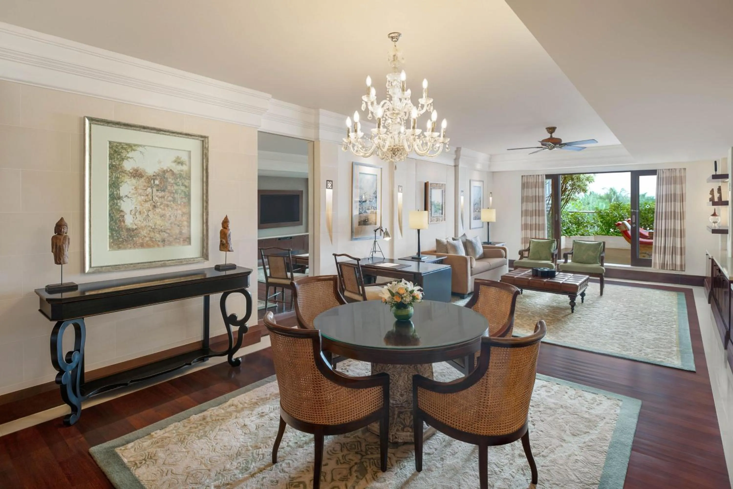 Living room in The St. Regis Bali Resort