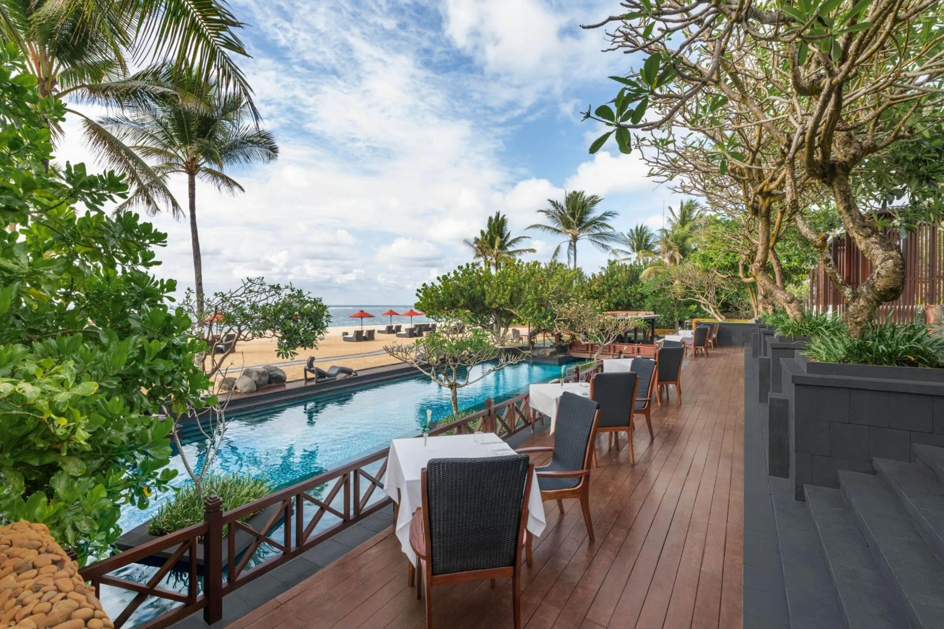 Restaurant/places to eat in The St. Regis Bali Resort