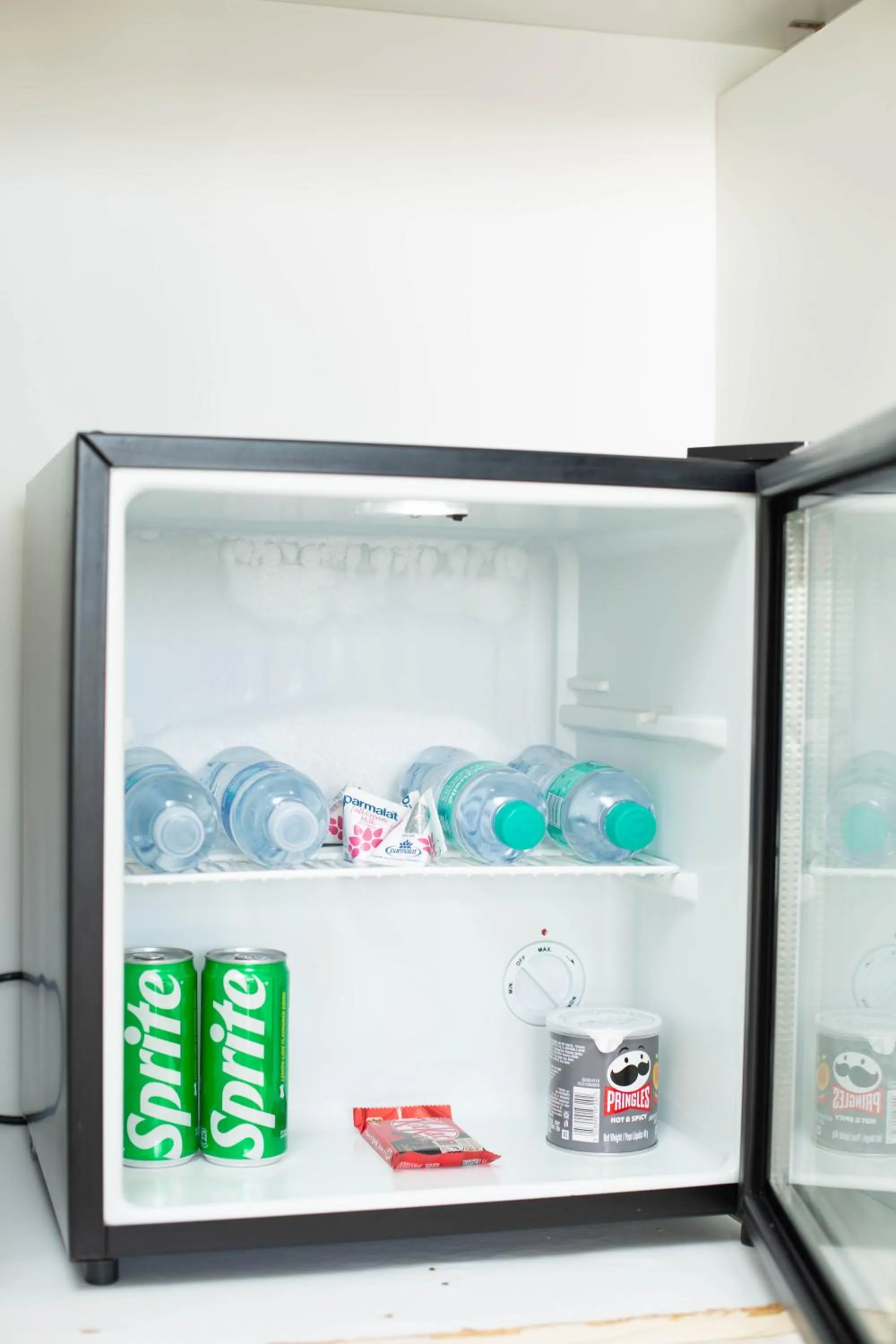 room service in Vetho Villa