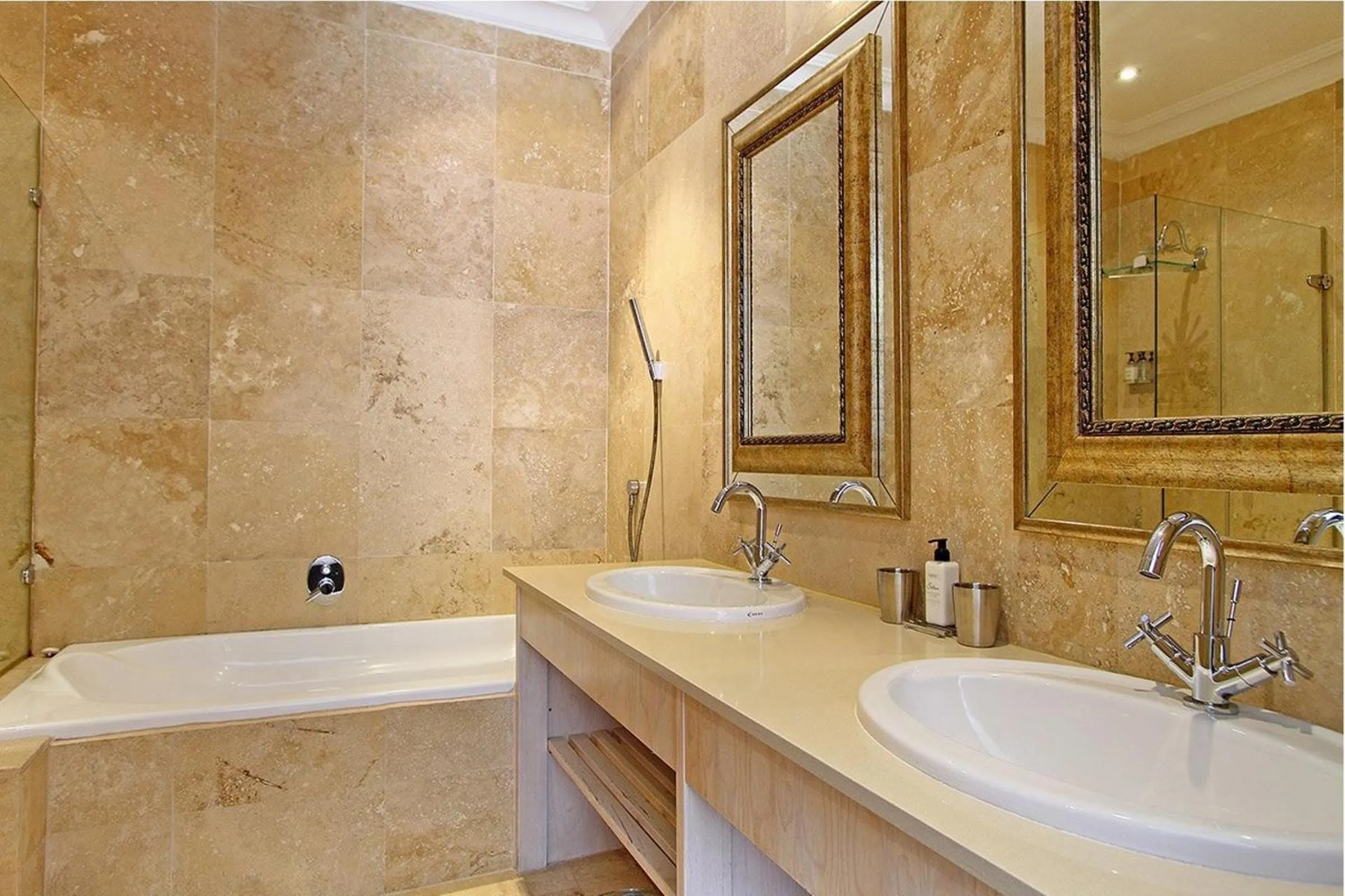 Shower in Vetho Villa