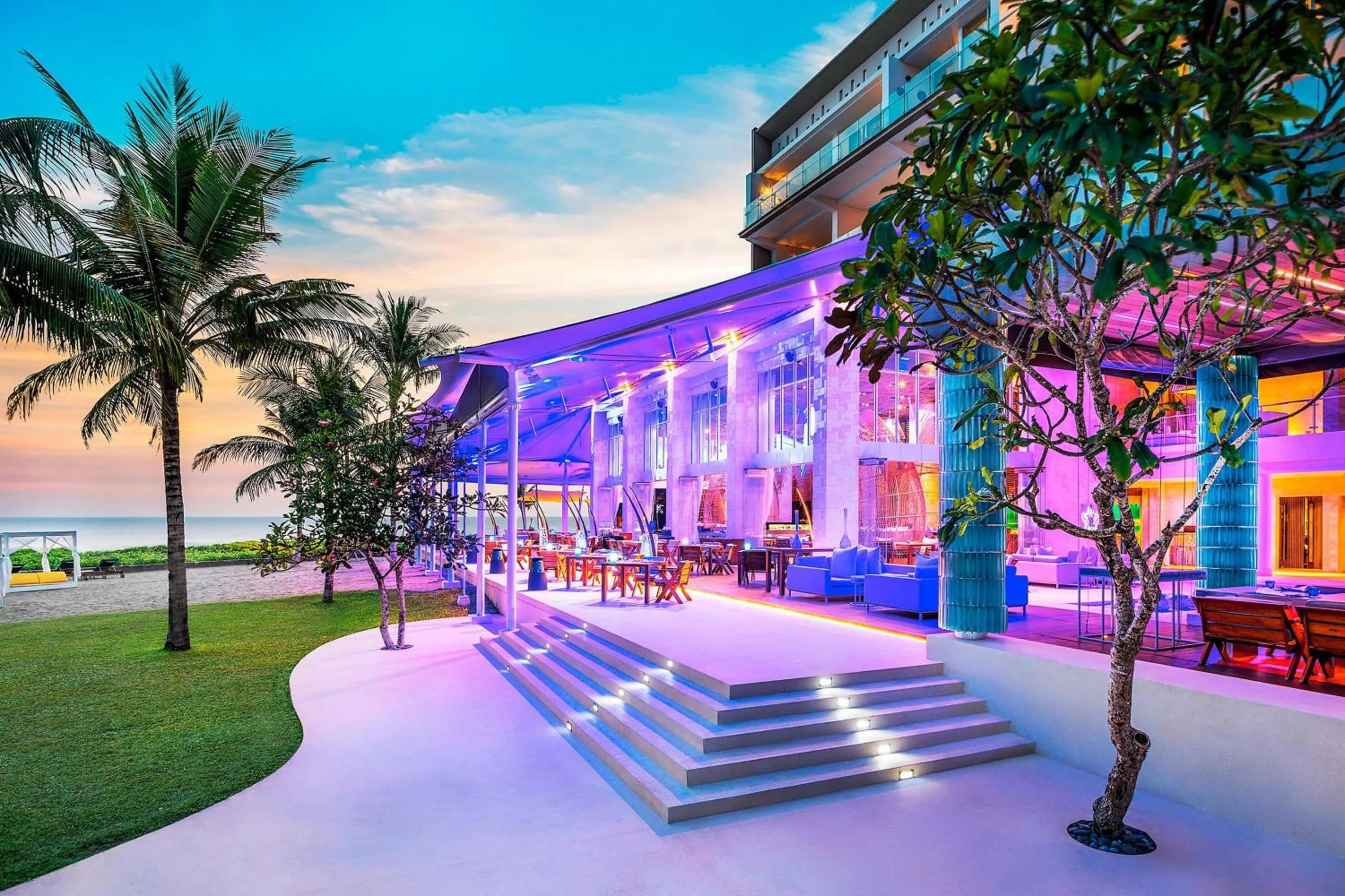 Restaurant/places to eat in W Bali - Seminyak