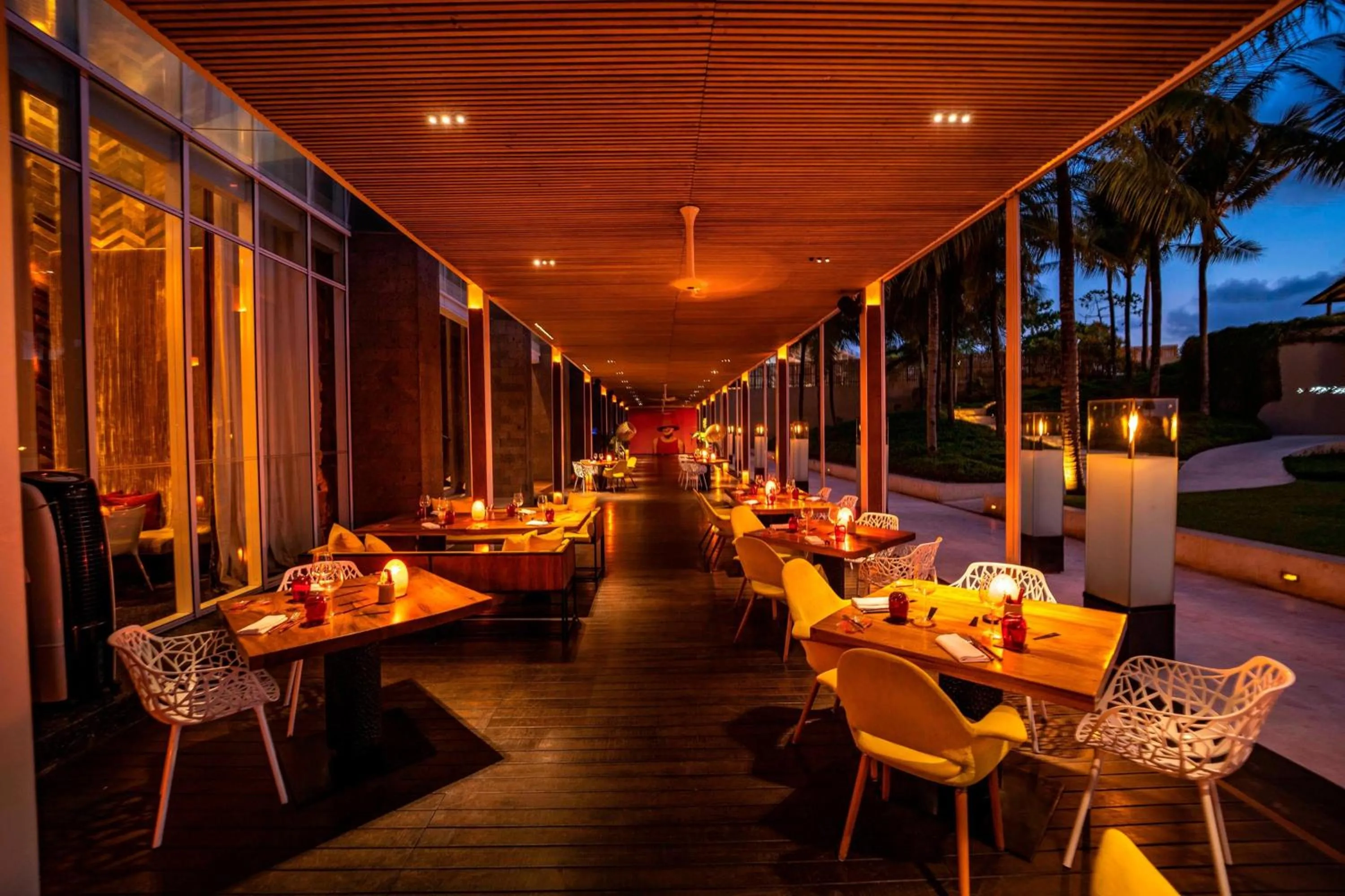 Restaurant/places to eat in W Bali - Seminyak