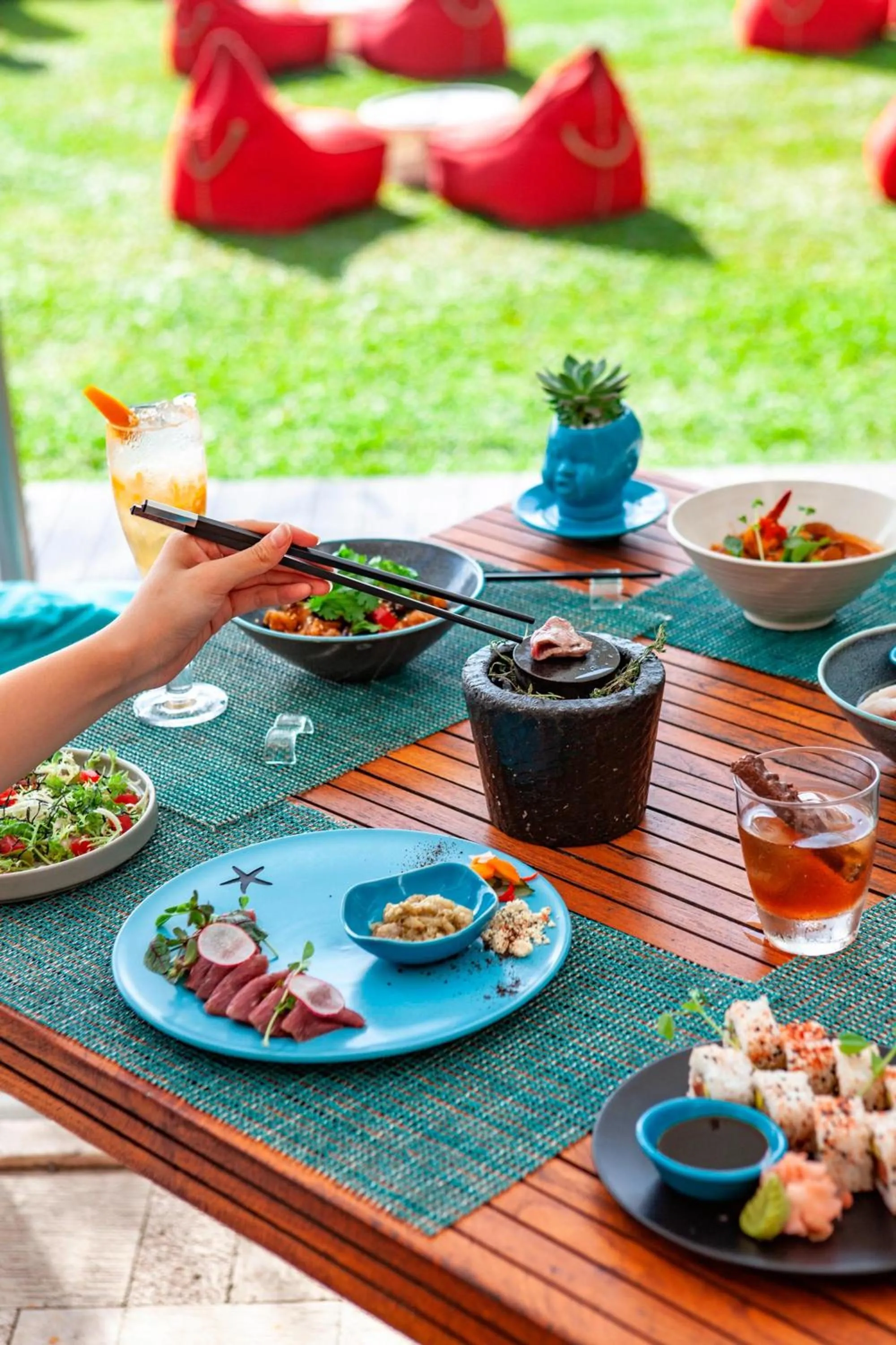 Restaurant/places to eat in W Bali - Seminyak