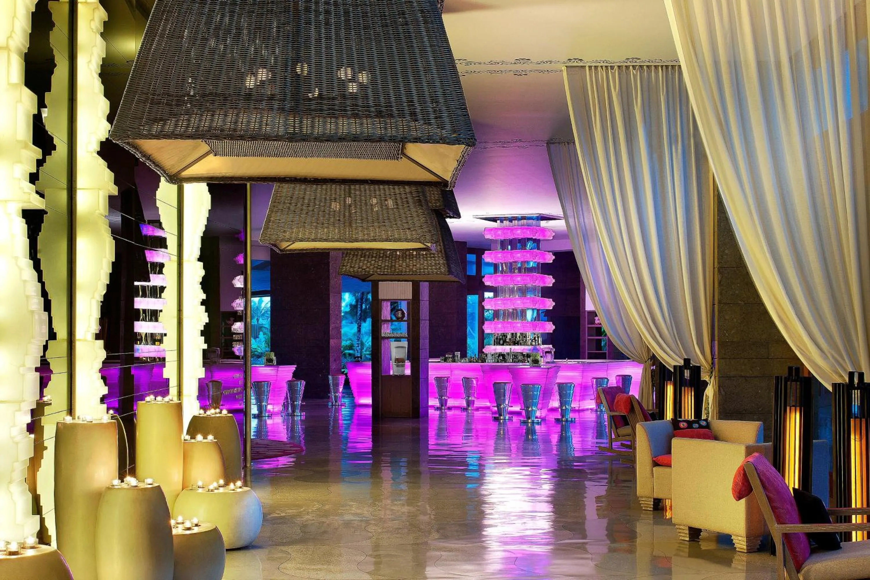 Lounge or bar in W Bali - Seminyak