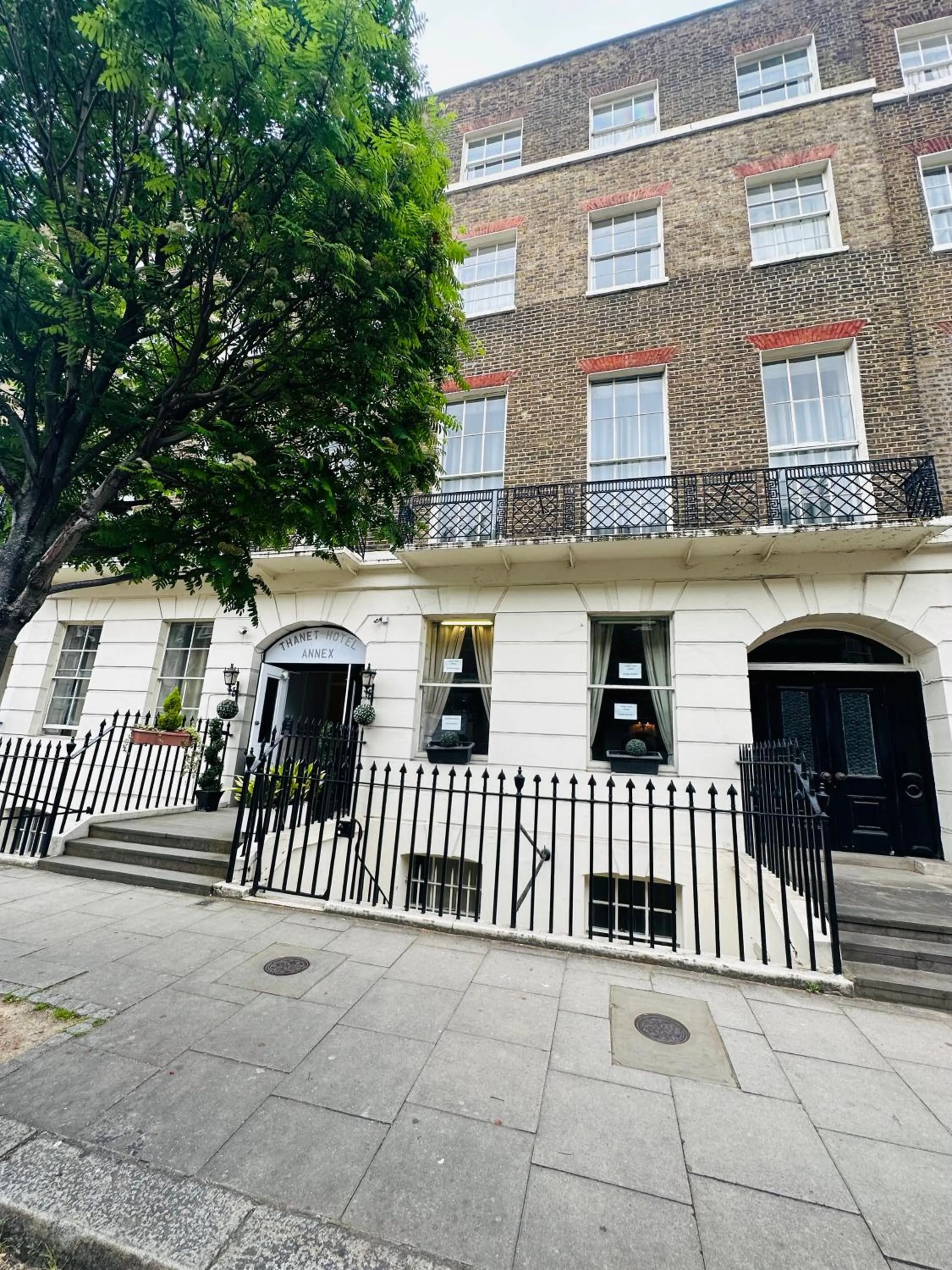 Property building in Thanet Hotel Annex