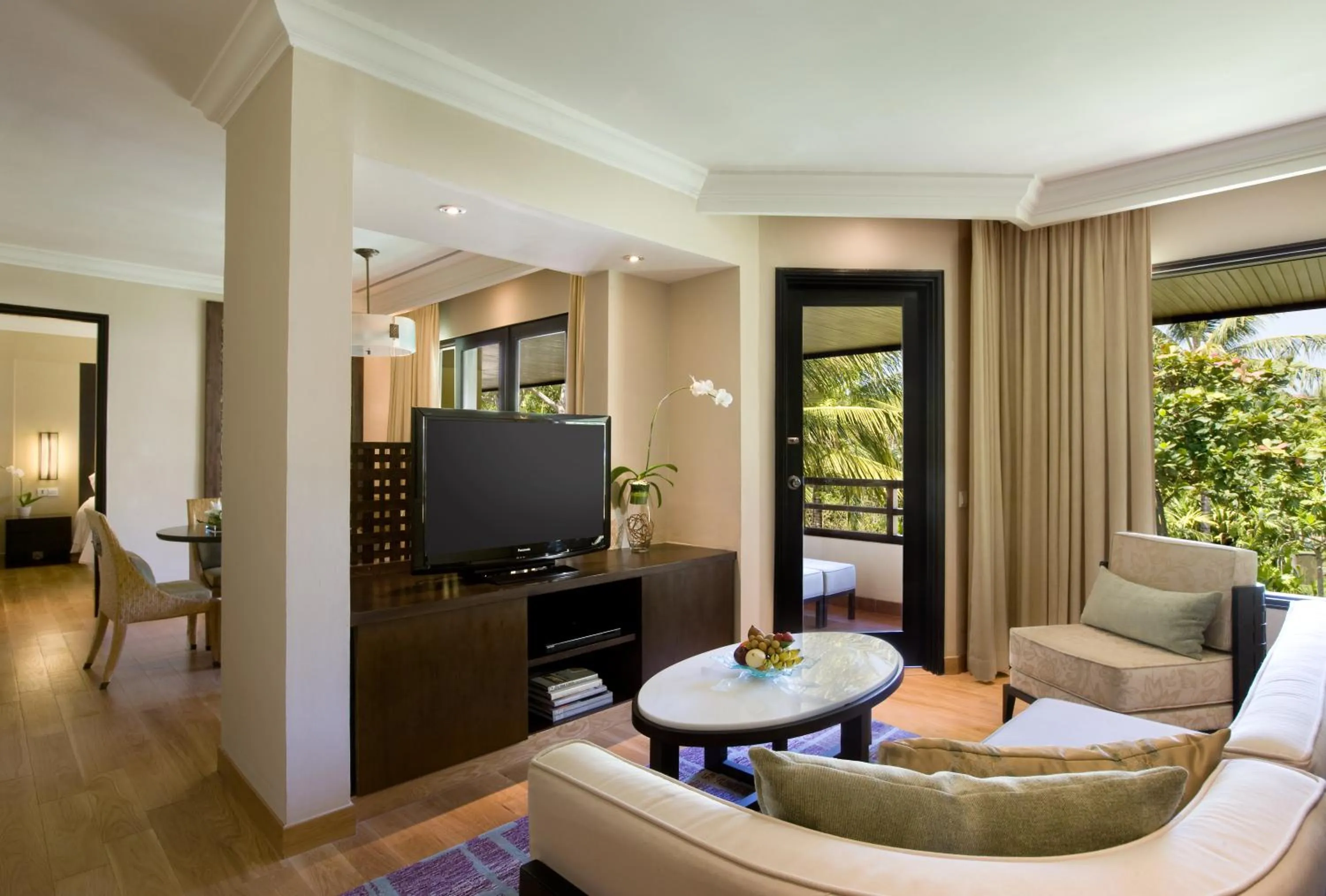 Communal lounge/ TV room in The Westin Resort Nusa Dua, Bali
