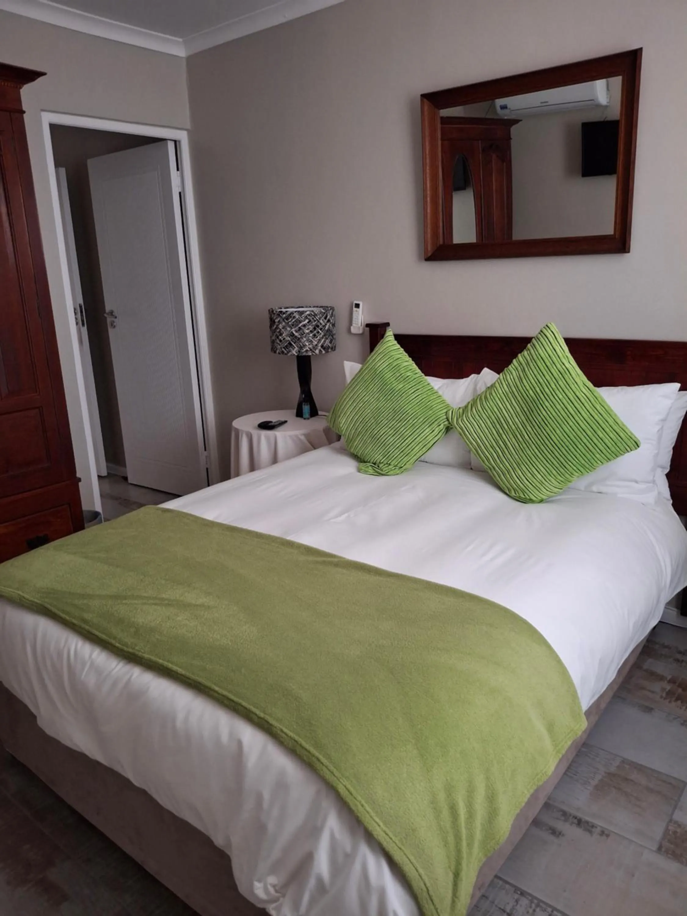 Bed in Melkbosstrand Bed and Breakfast