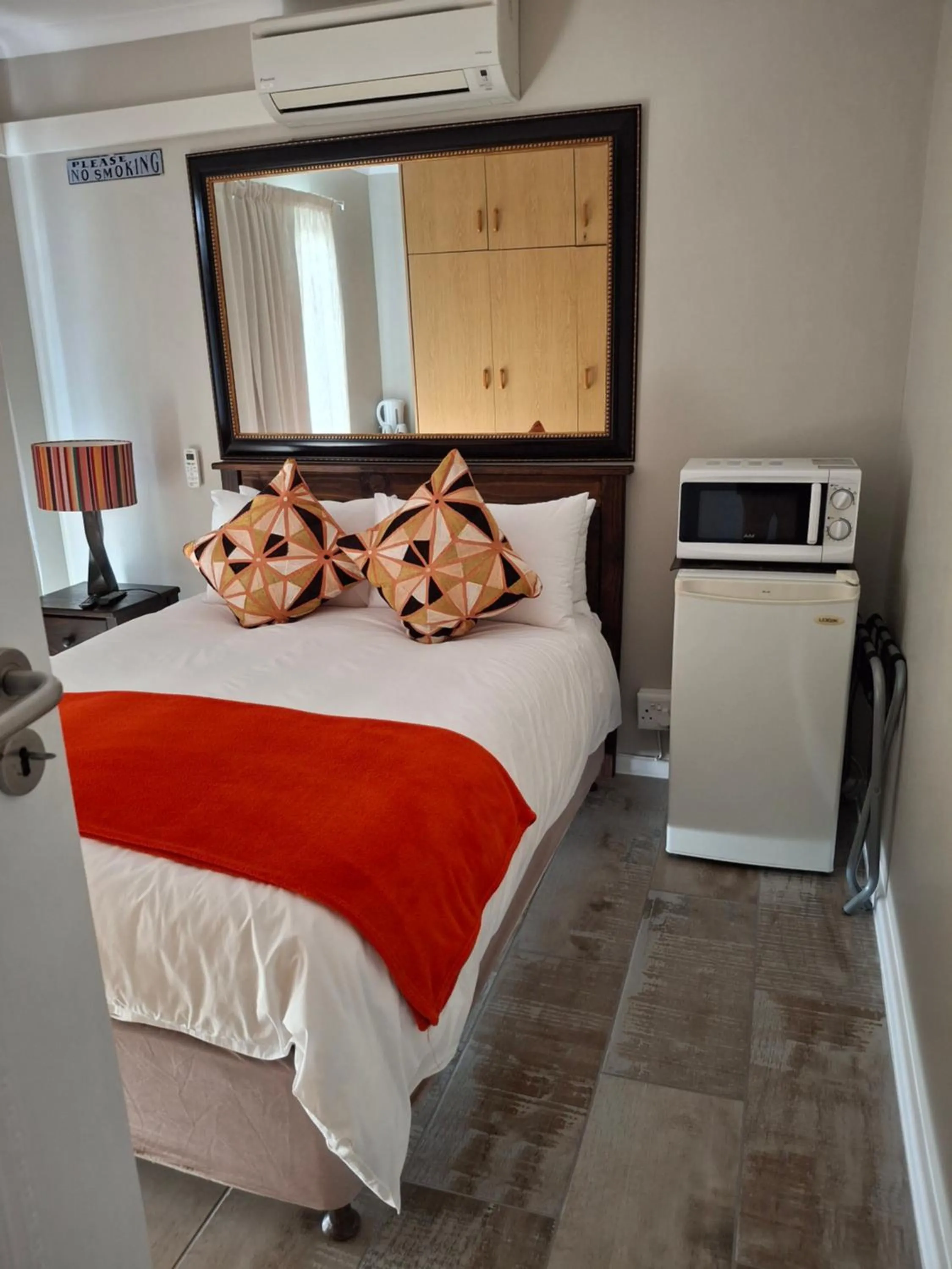 Bed in Melkbosstrand Bed and Breakfast