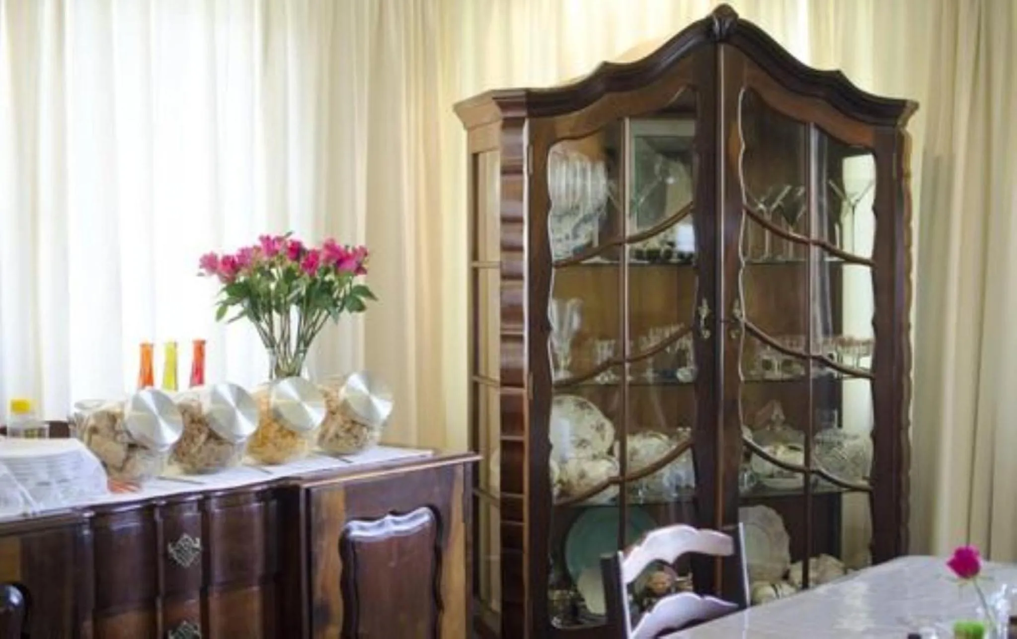 Dining area in Melkbosstrand Bed and Breakfast