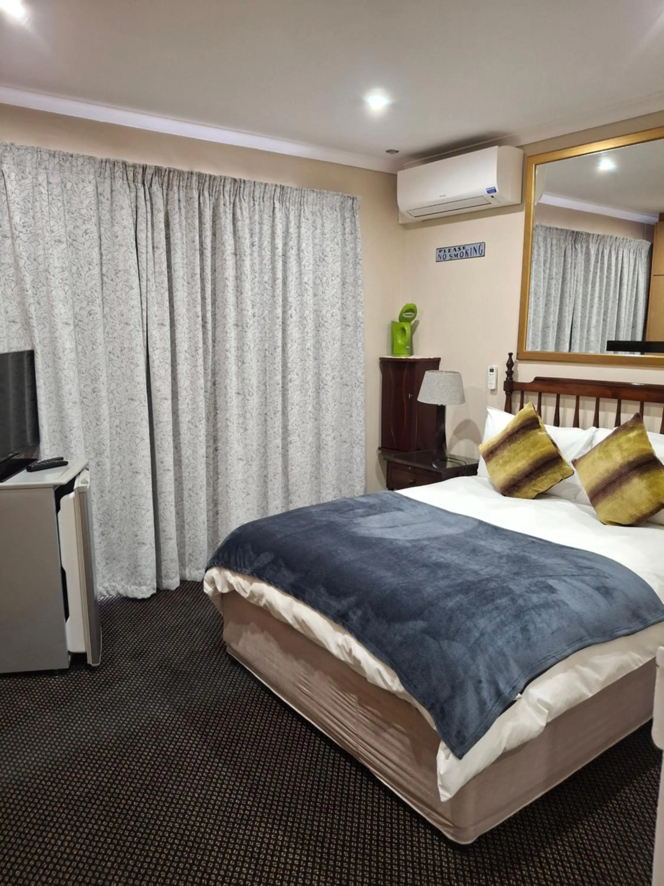 Bed in Melkbosstrand Bed and Breakfast
