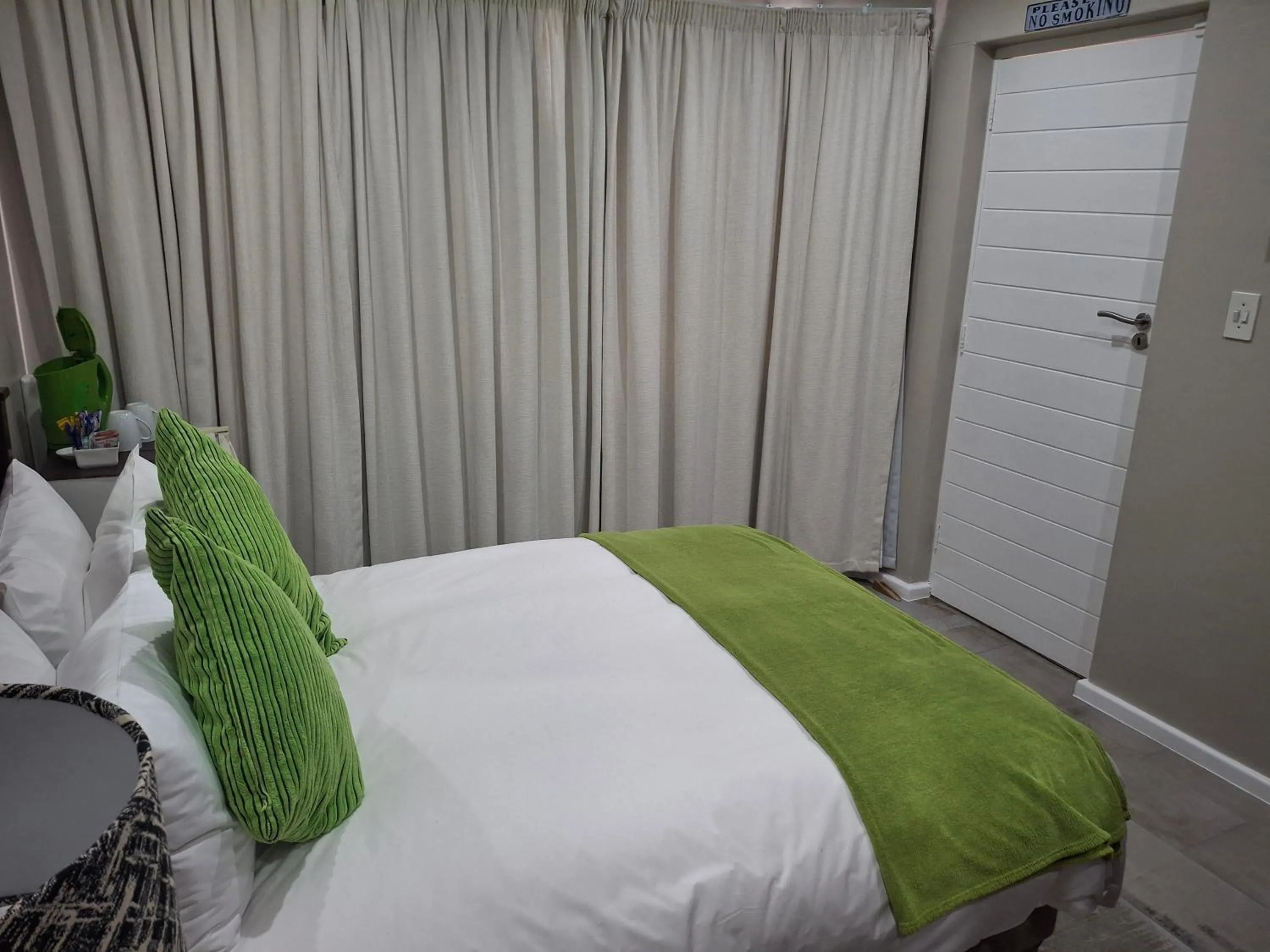 Bed in Melkbosstrand Bed and Breakfast