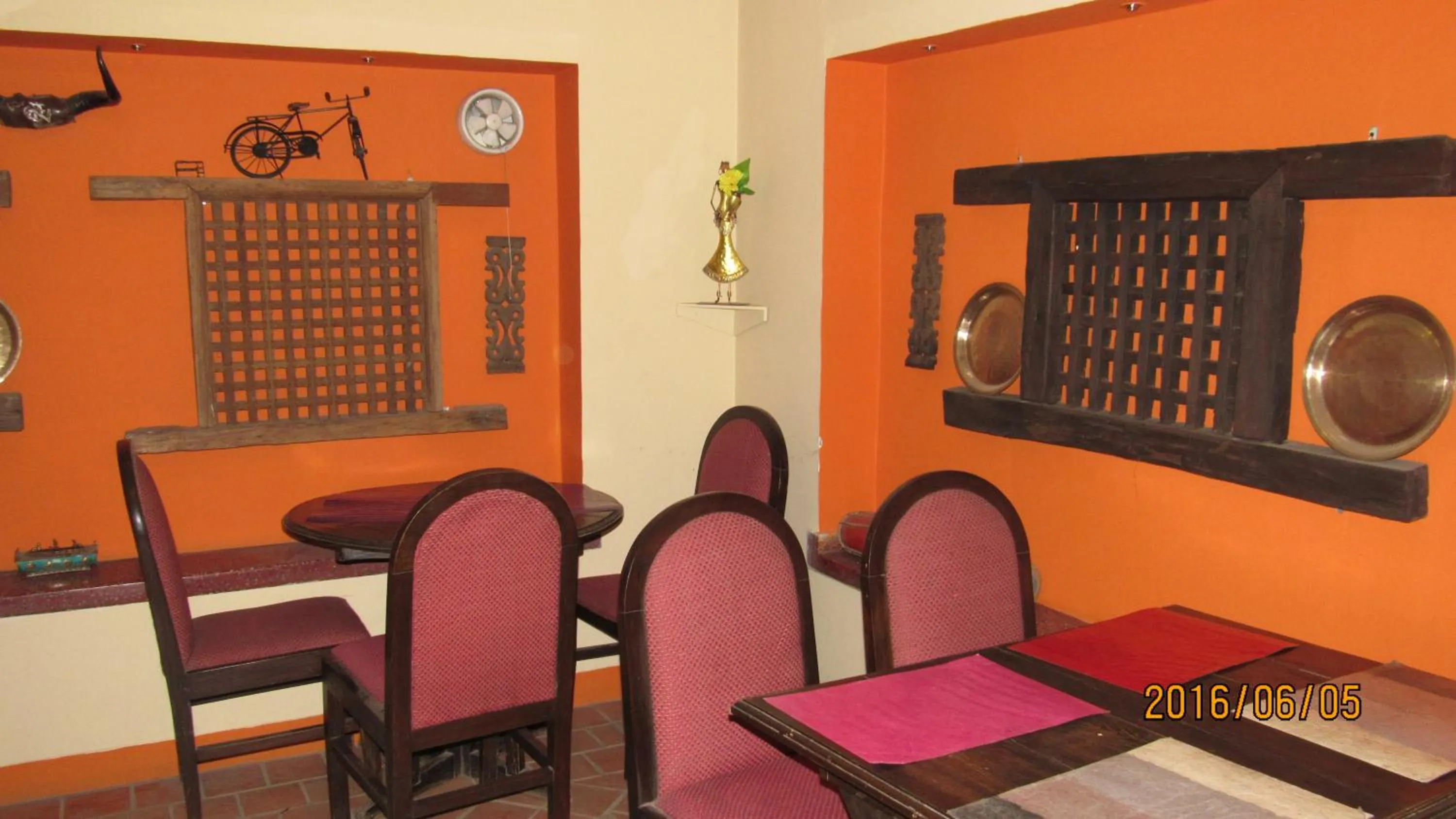 Restaurant/places to eat in Hotel Ganesh Himal