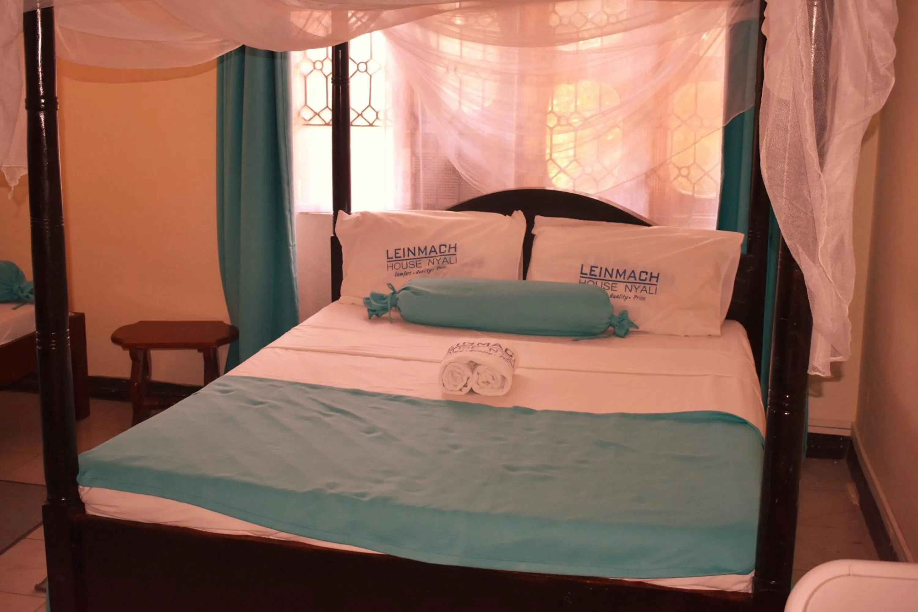 Bed in Leinmach House Nyali