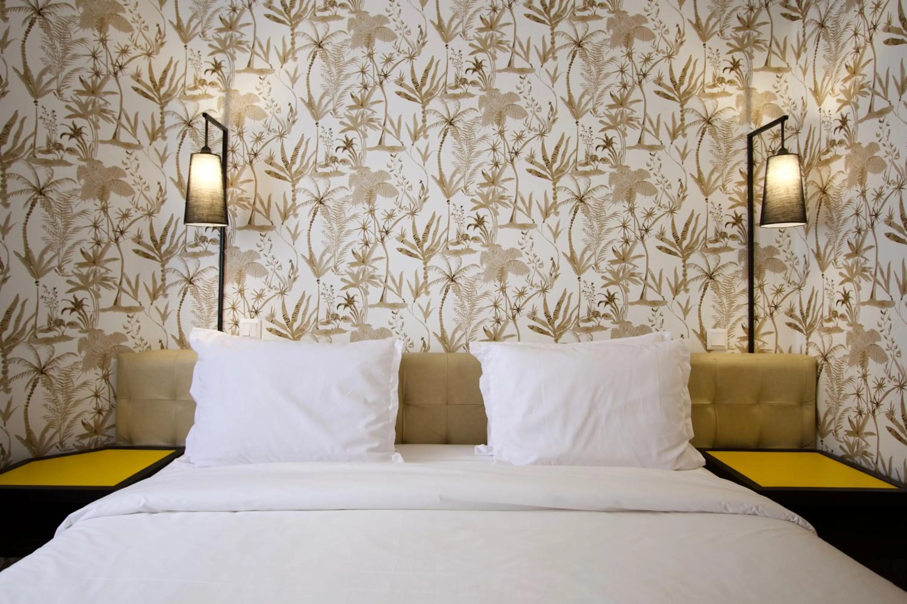 Bed in Suite Loc Suite & Spa