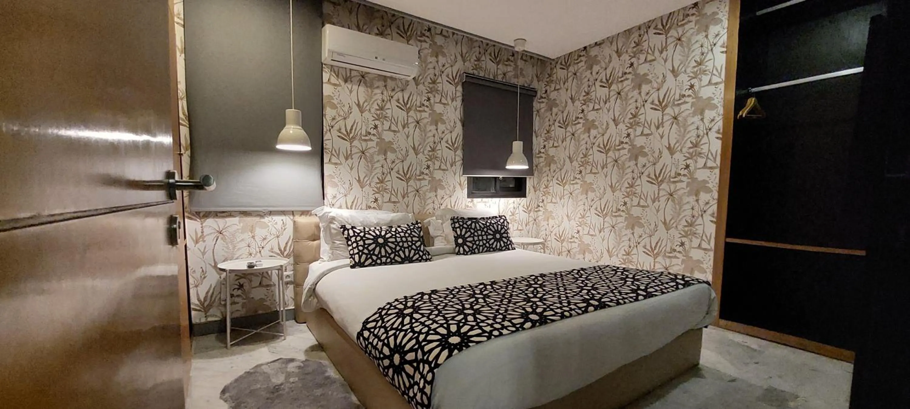 Bed in Suite Loc Suite & Spa