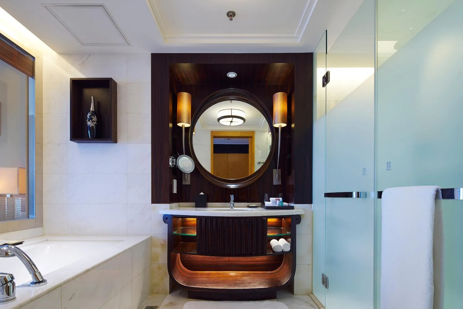 Premier Twin Room, Guest room, 2 Twin/Single Bed(s) in Sheraton Hohhot Hotel