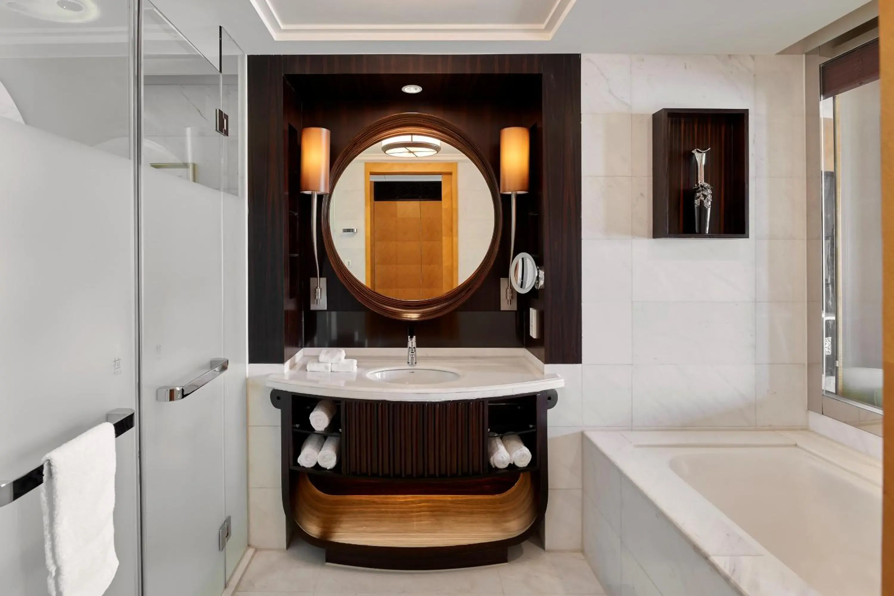 Sheraton Suite, Club lounge access, 1 Bedroom Larger Suite in Sheraton Hohhot Hotel Sheraton Suite, Club lounge access, 1 Bedroom Larger Suite in Sheraton Hohhot Hotel