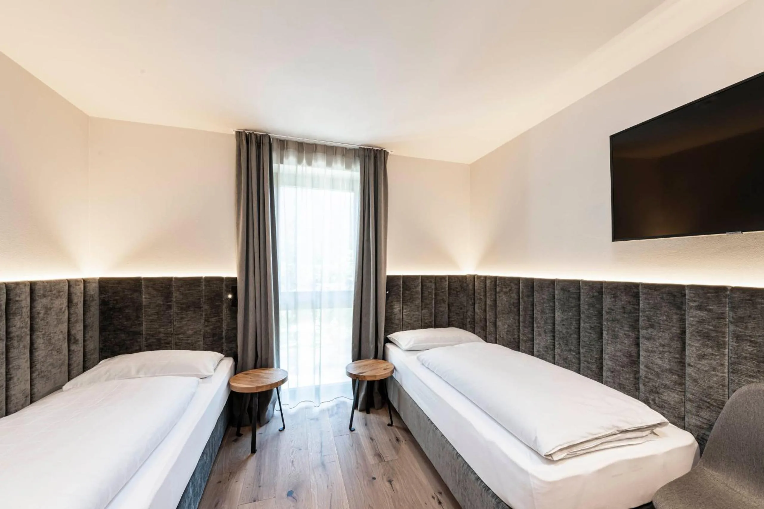 Bed in Hotel Olympia