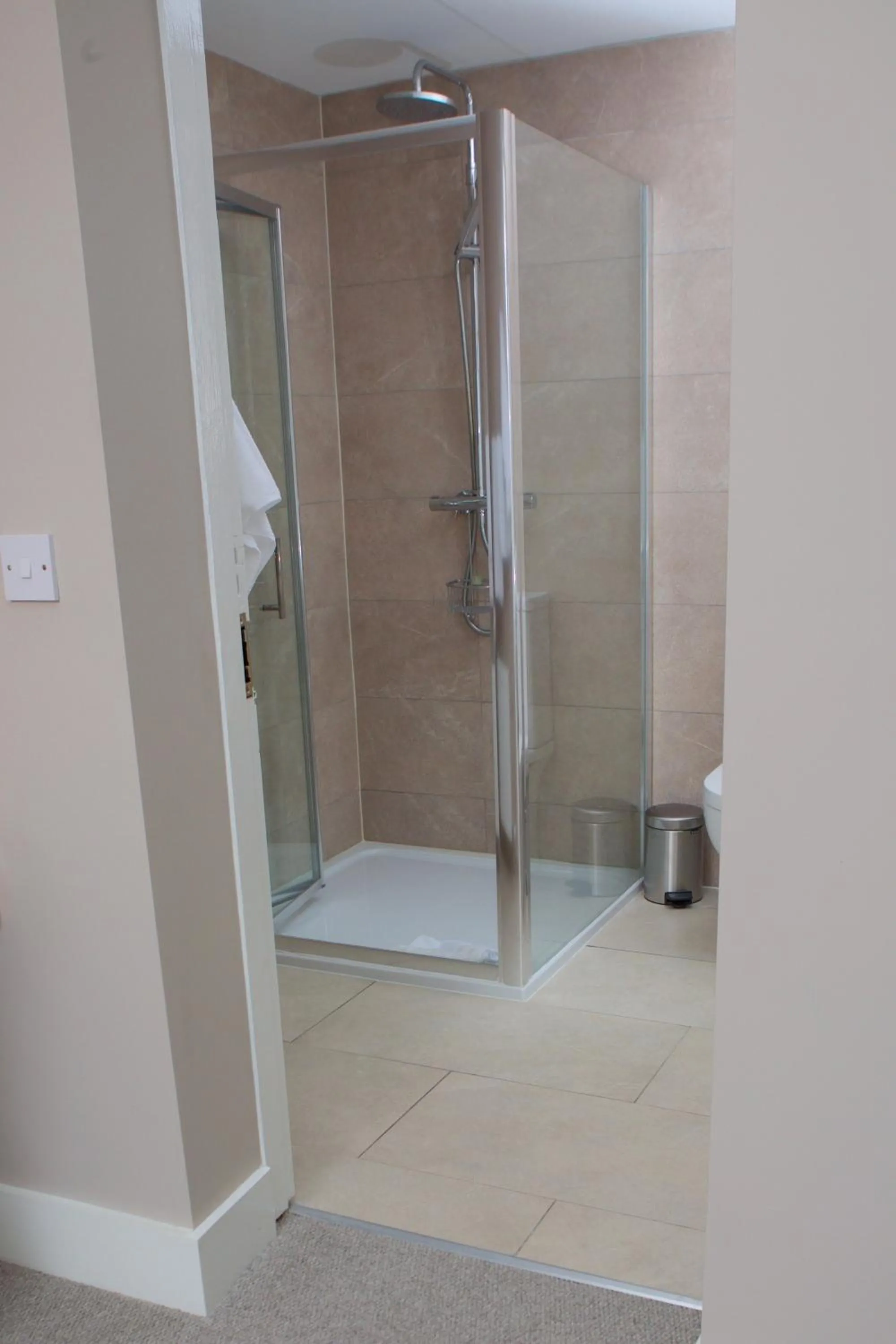 Shower in McMunns of Ballybunion