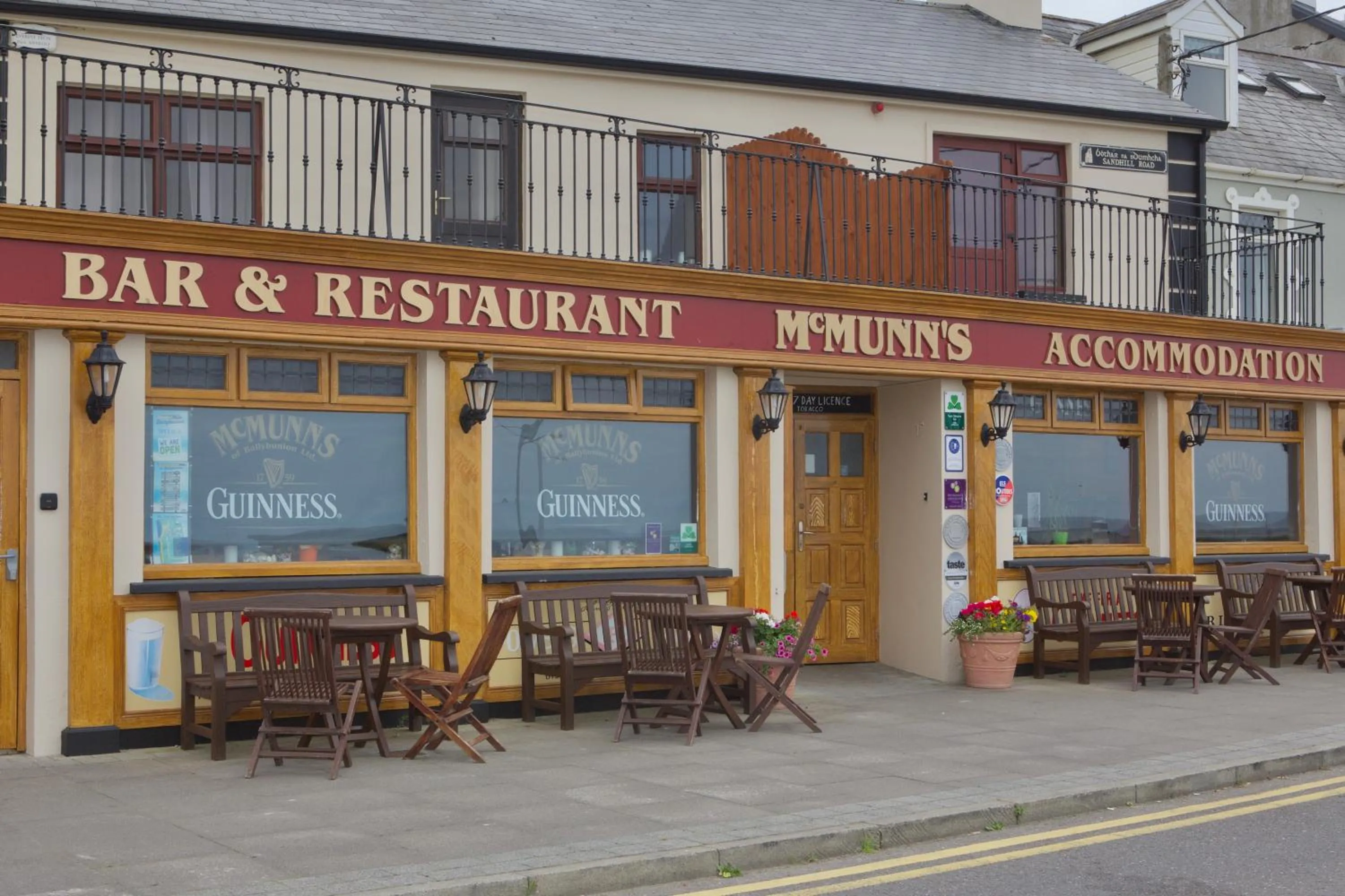 Property building in McMunns of Ballybunion