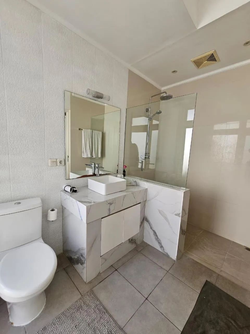 Nipuri Resort and Villas Seminyak by Kamara